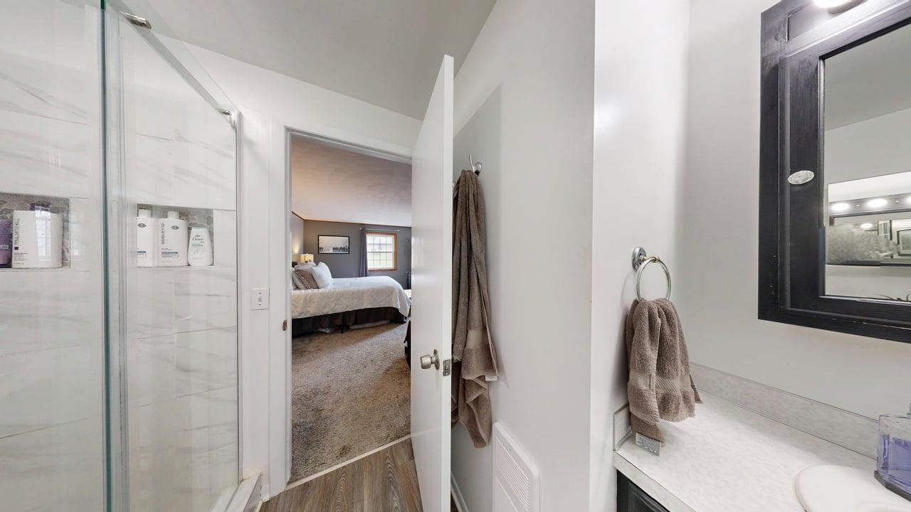 2046 Acton Road NW Grand Rapids MI 49504