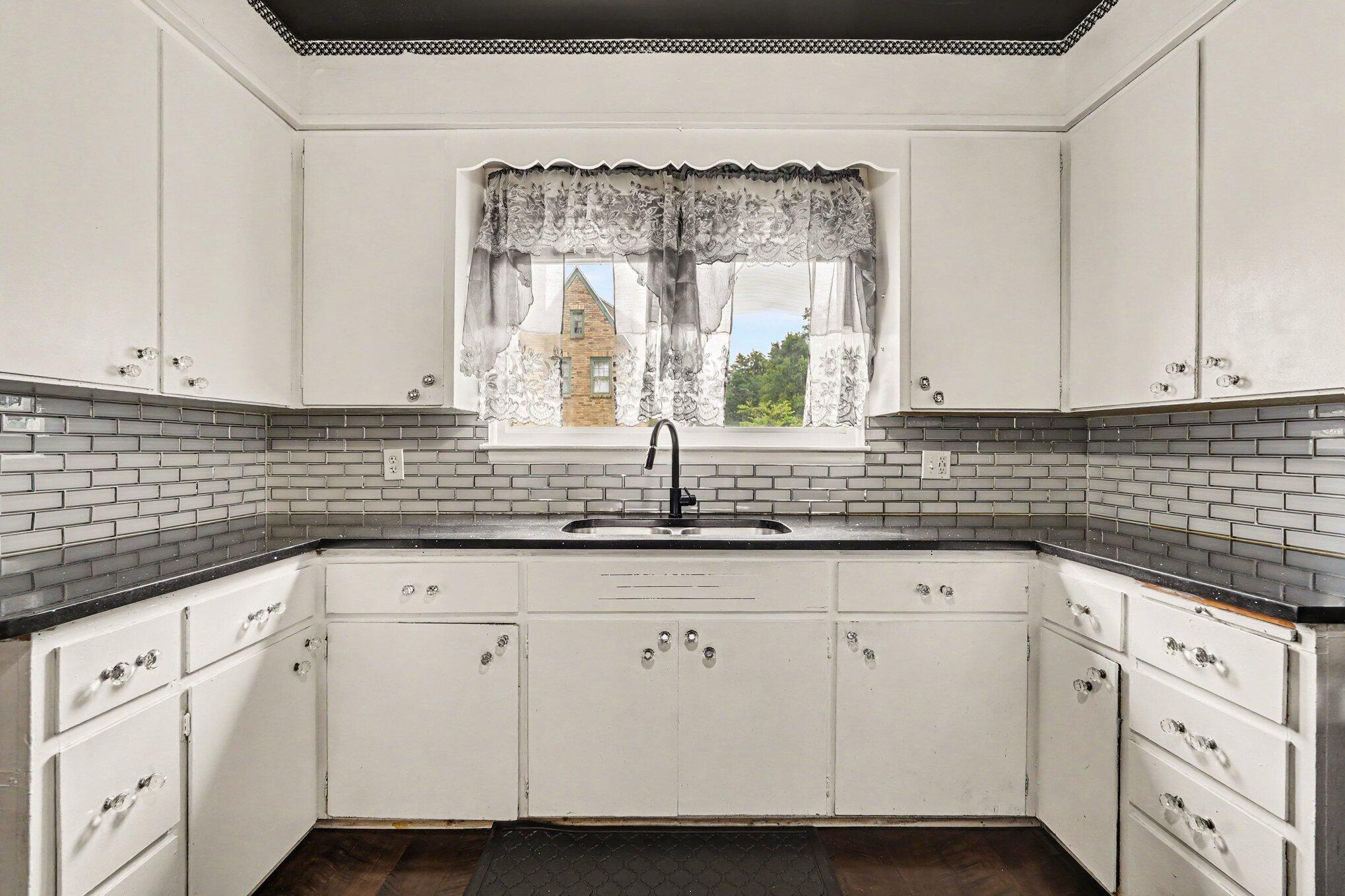 2044 Godwin Avenue SE Grand Rapids MI 49507
