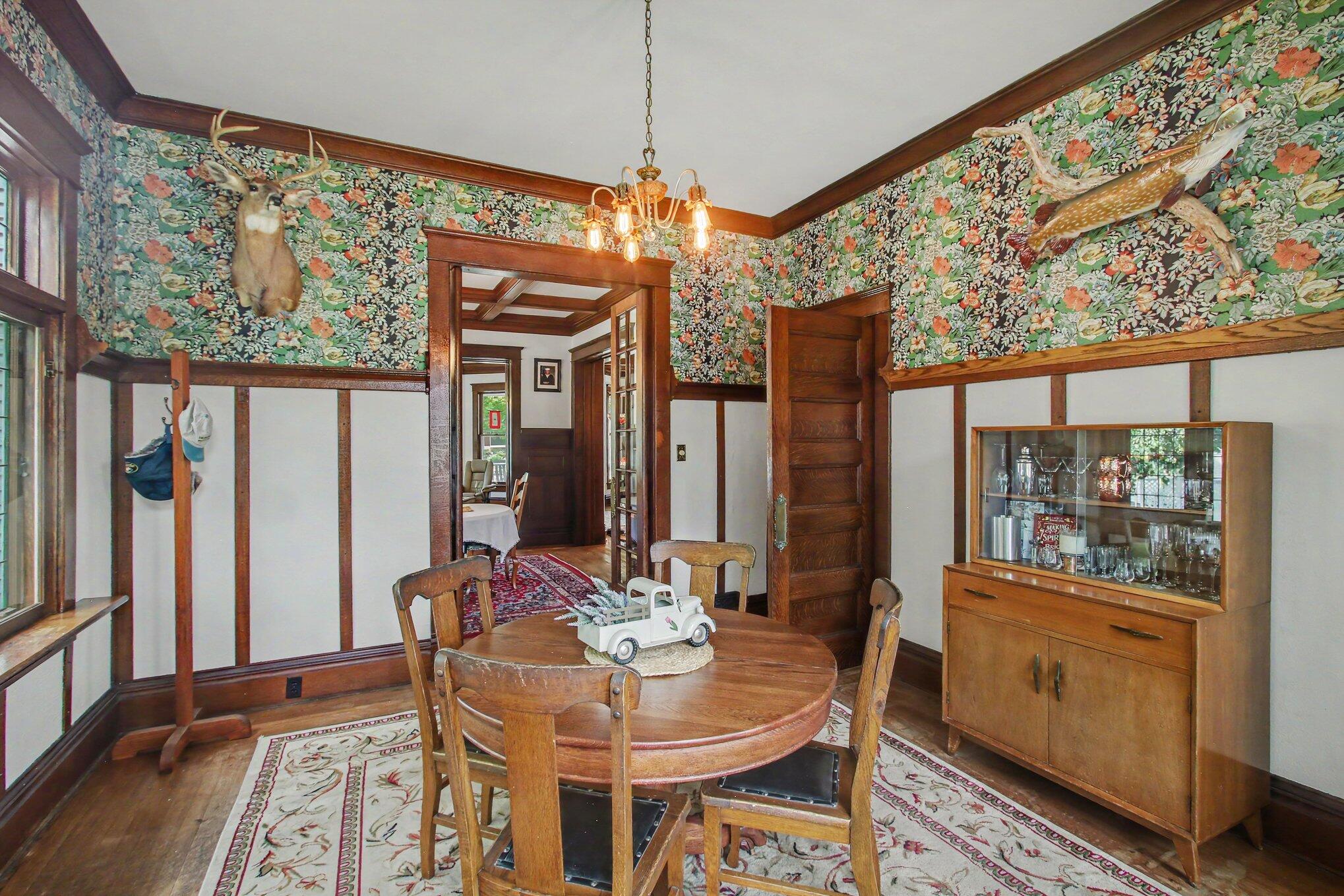 360 E Central Avenue Zeeland MI 49464