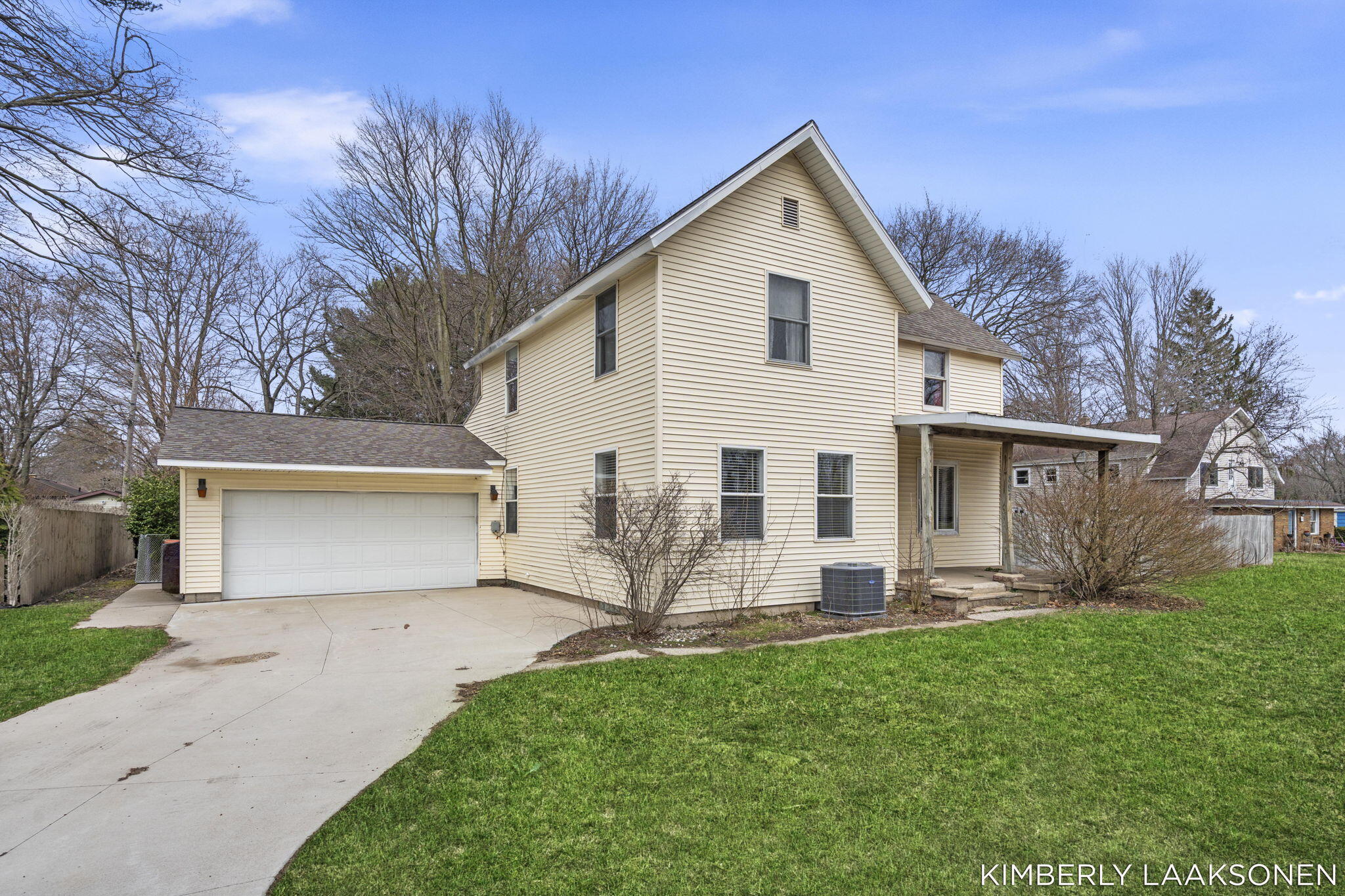 897 W 32nd Street Holland MI 49423