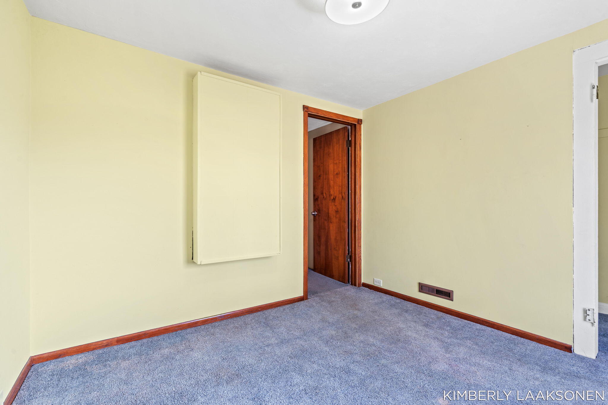 897 W 32nd Street Holland MI 49423