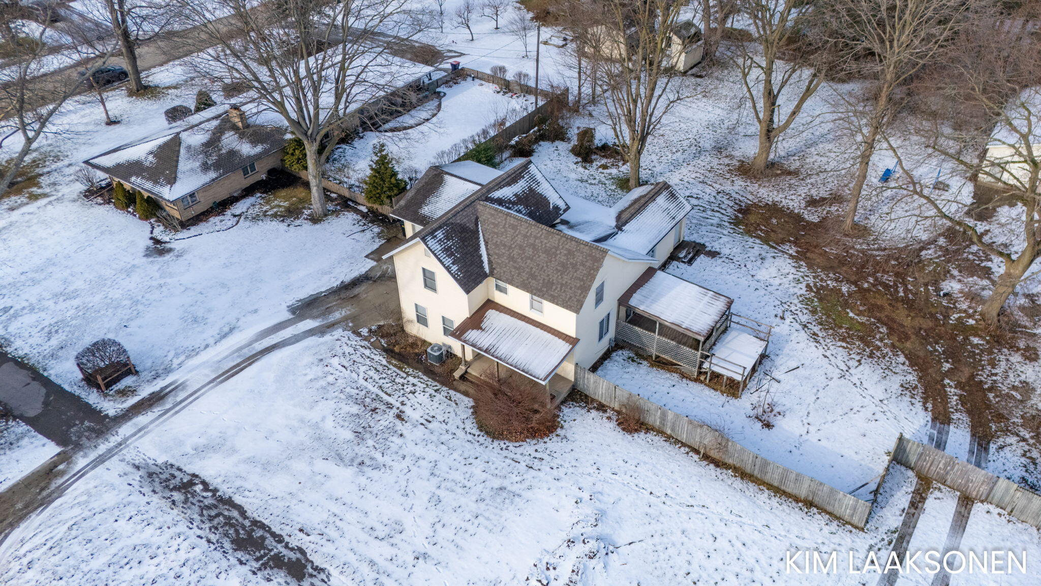 897 W 32nd Street Holland MI 49423