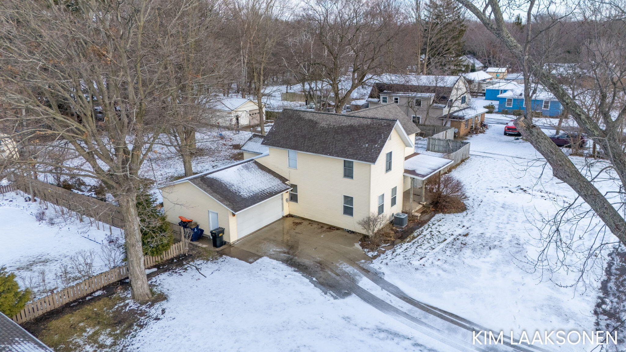 897 W 32nd Street Holland MI 49423