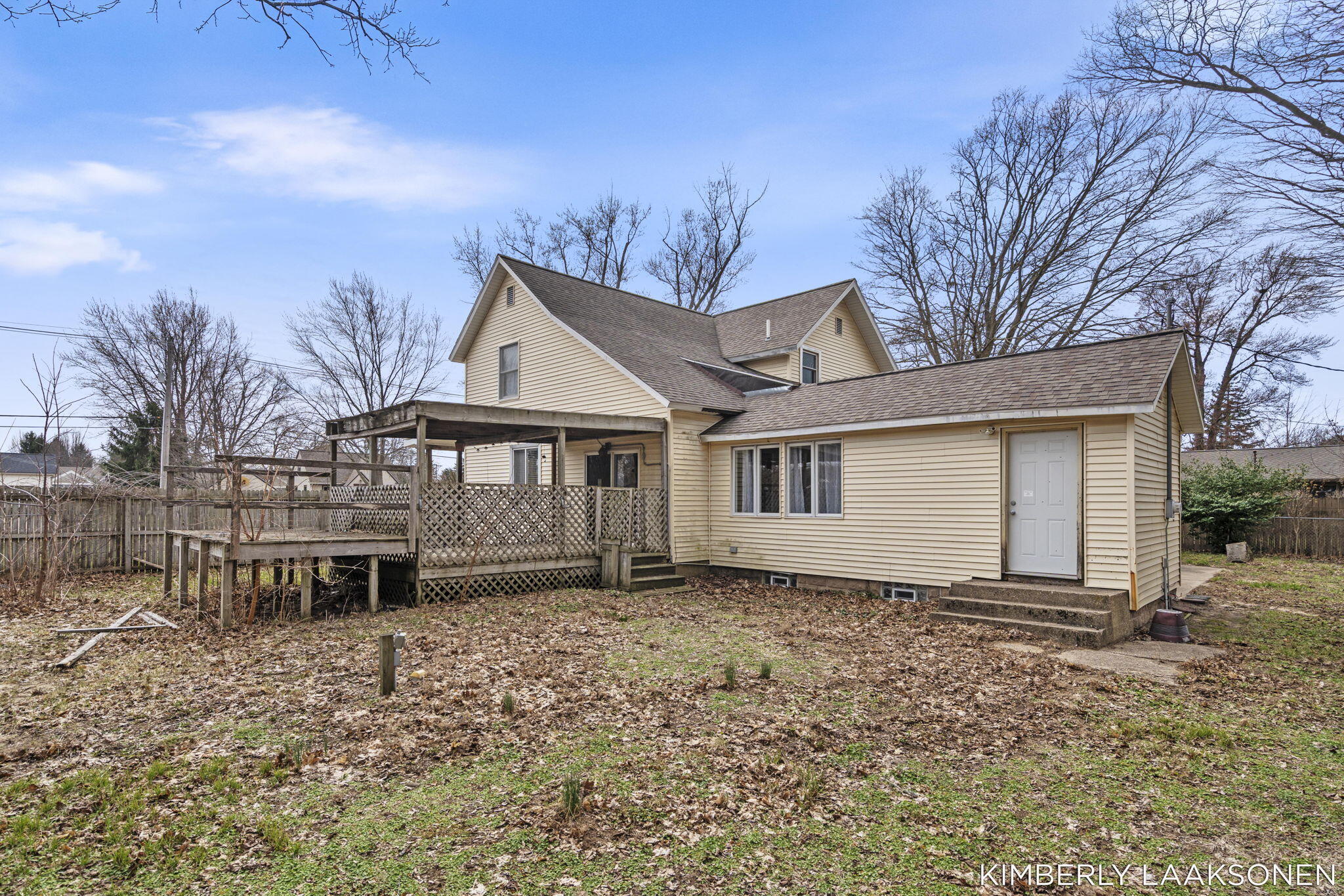 897 W 32nd Street Holland MI 49423