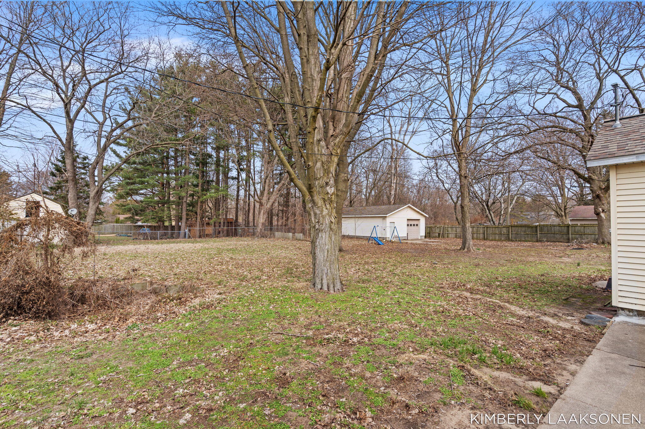 897 W 32nd Street Holland MI 49423