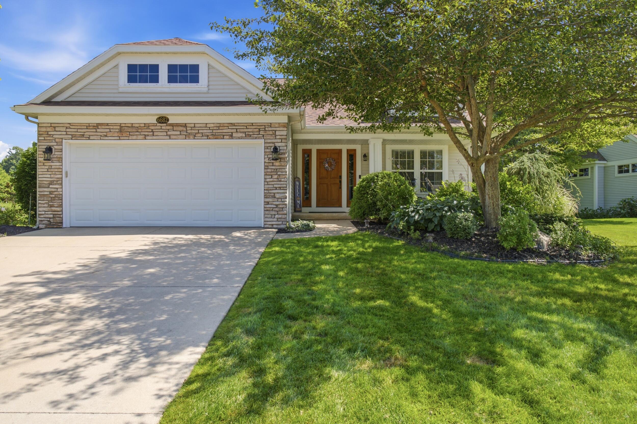 6682 Windflower Way Muskegon MI 49444