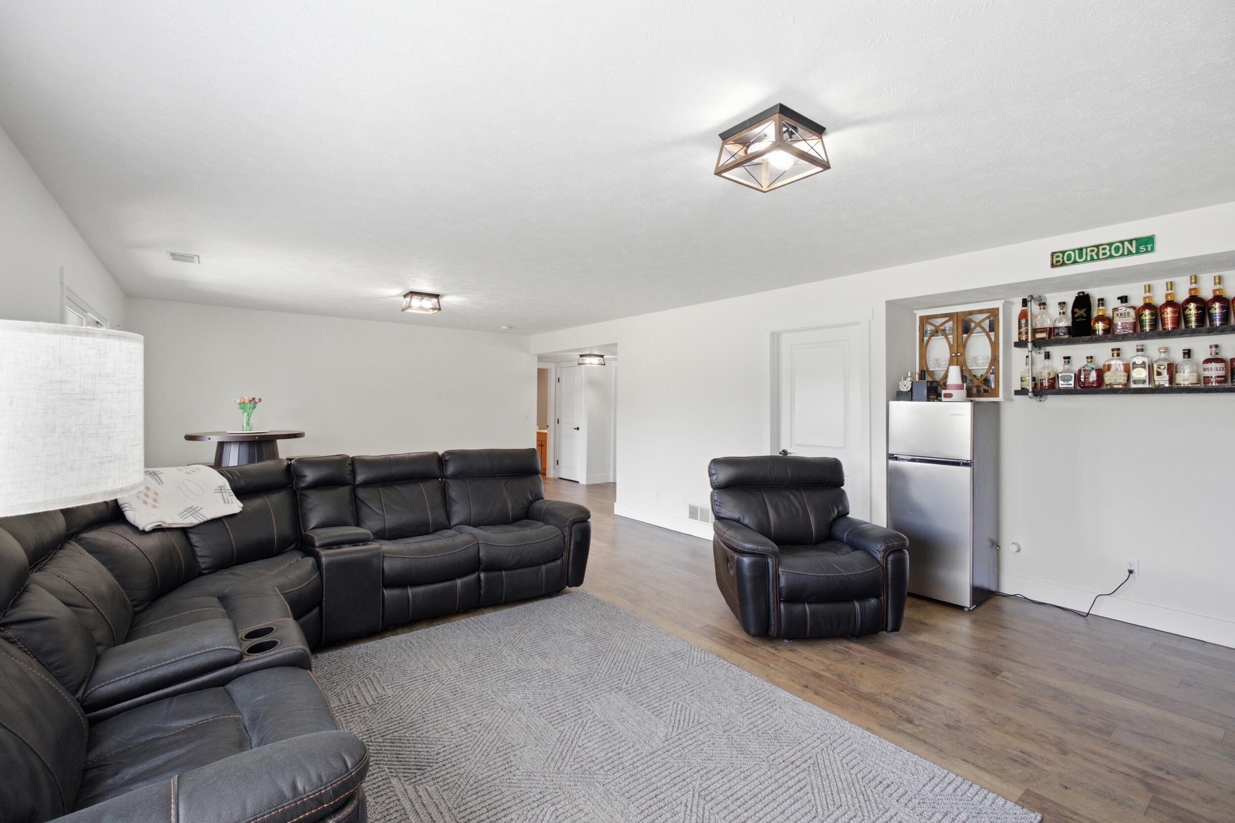6682 Windflower Way Muskegon MI 49444