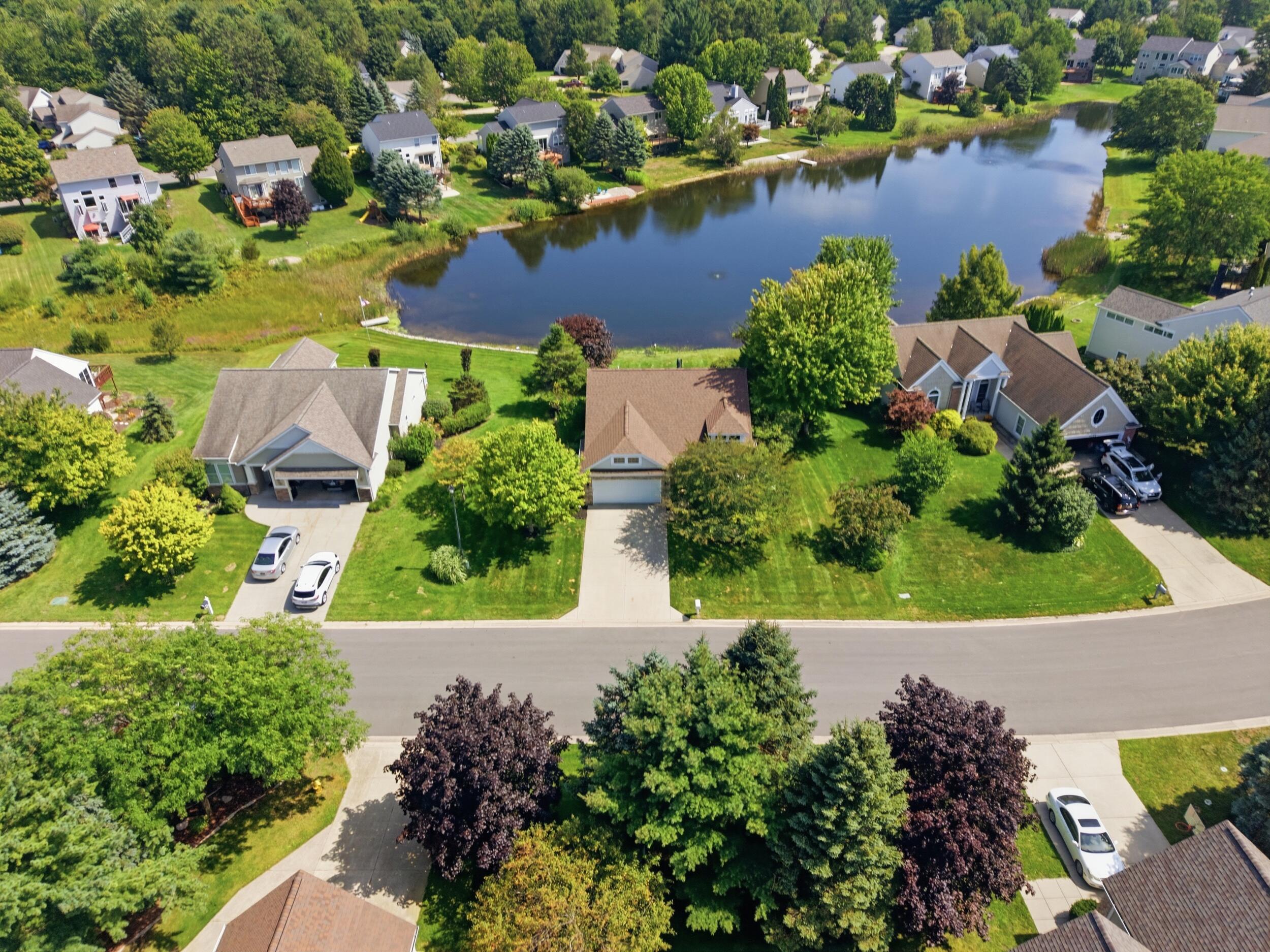 6682 Windflower Way Muskegon MI 49444