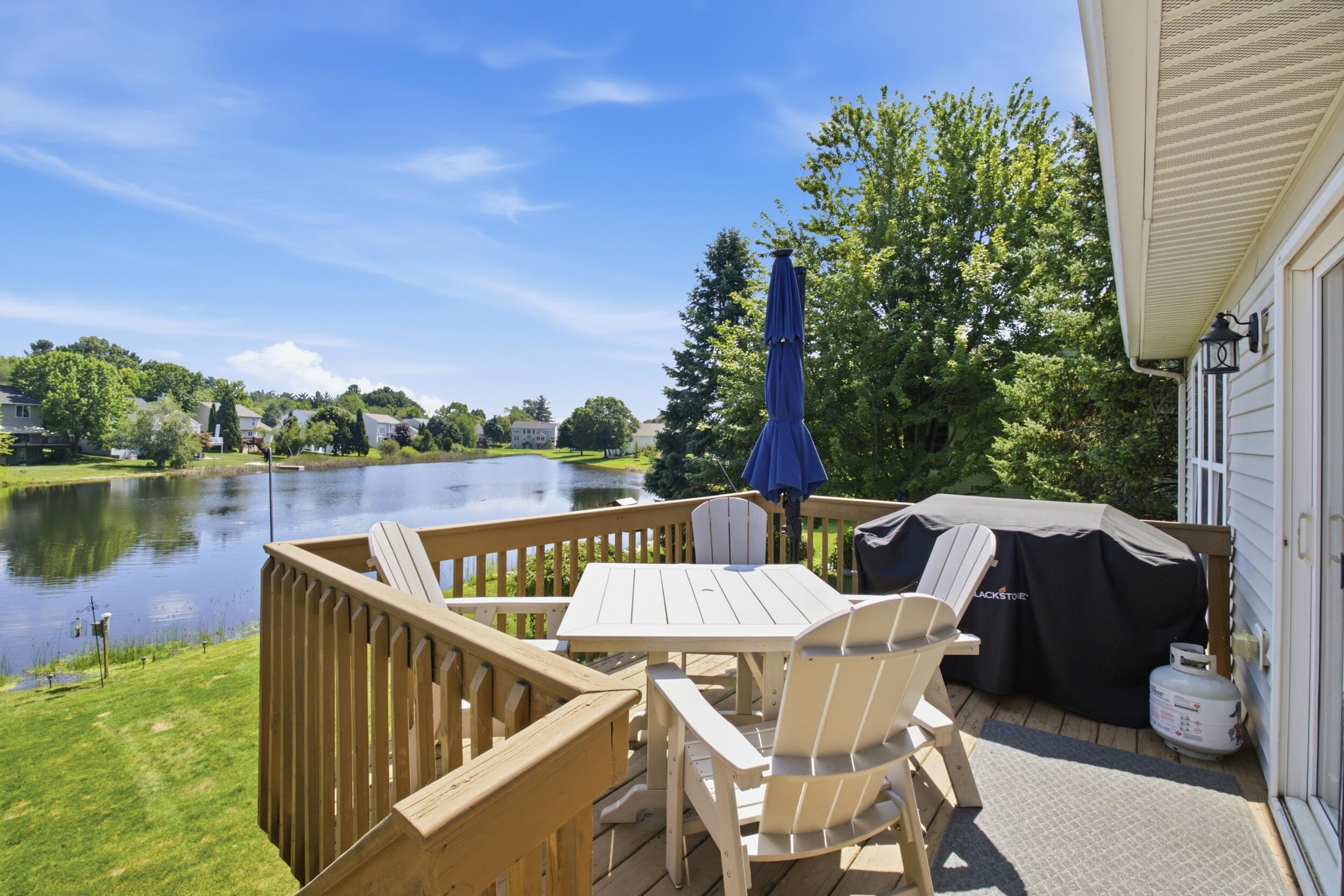 6682 Windflower Way Muskegon MI 49444