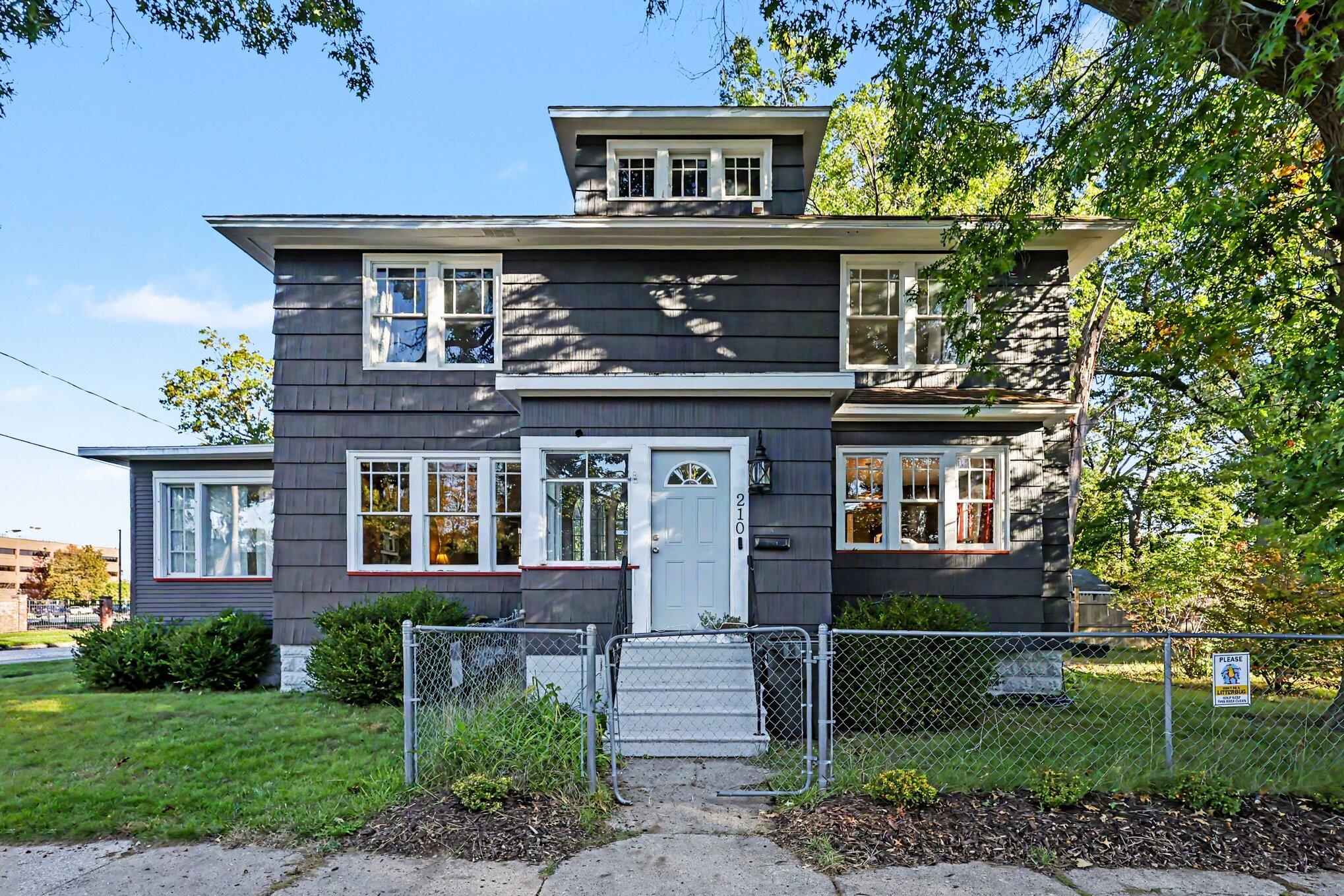 210 E Larch Avenue Muskegon MI 49442