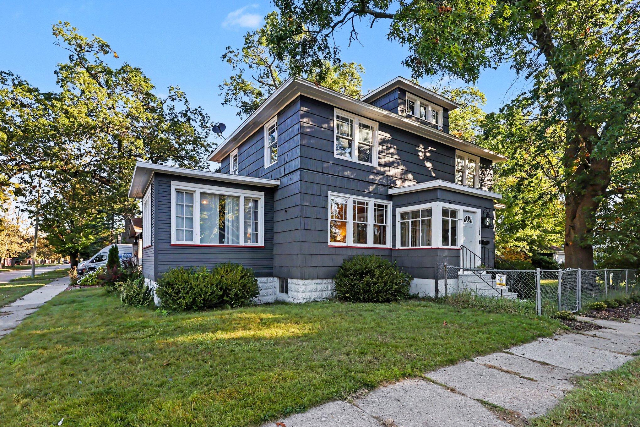 210 E Larch Avenue Muskegon MI 49442