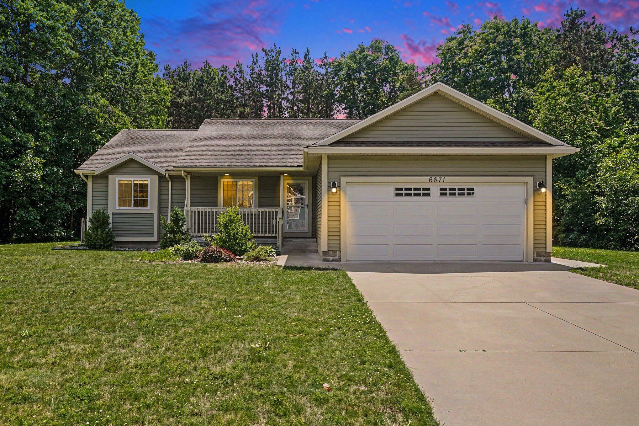 6671 Minard Drive Muskegon MI 49442