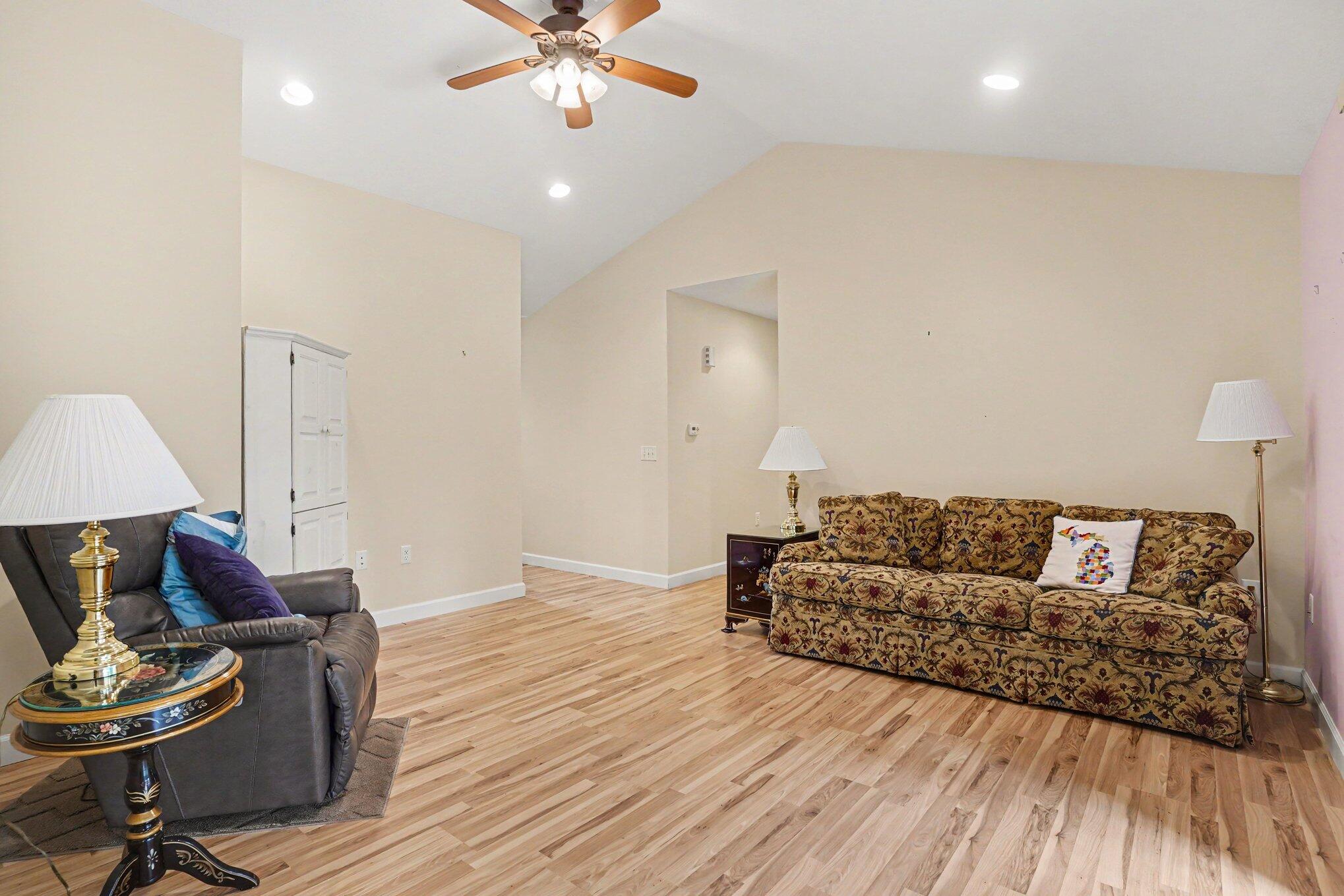 6671 Minard Drive Muskegon MI 49442