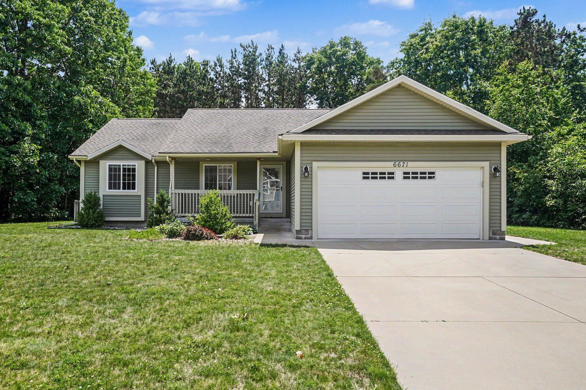 6671 Minard Drive Muskegon MI 49442