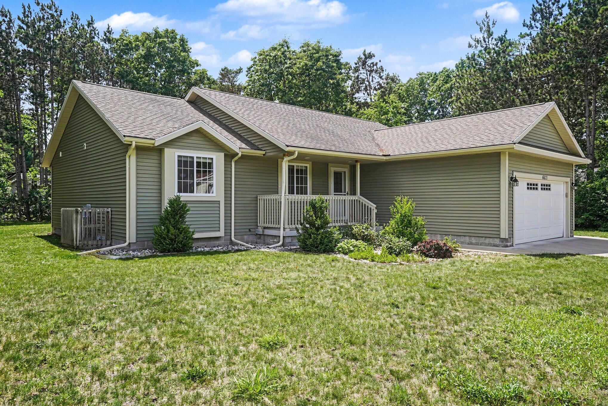 6671 Minard Drive Muskegon MI 49442