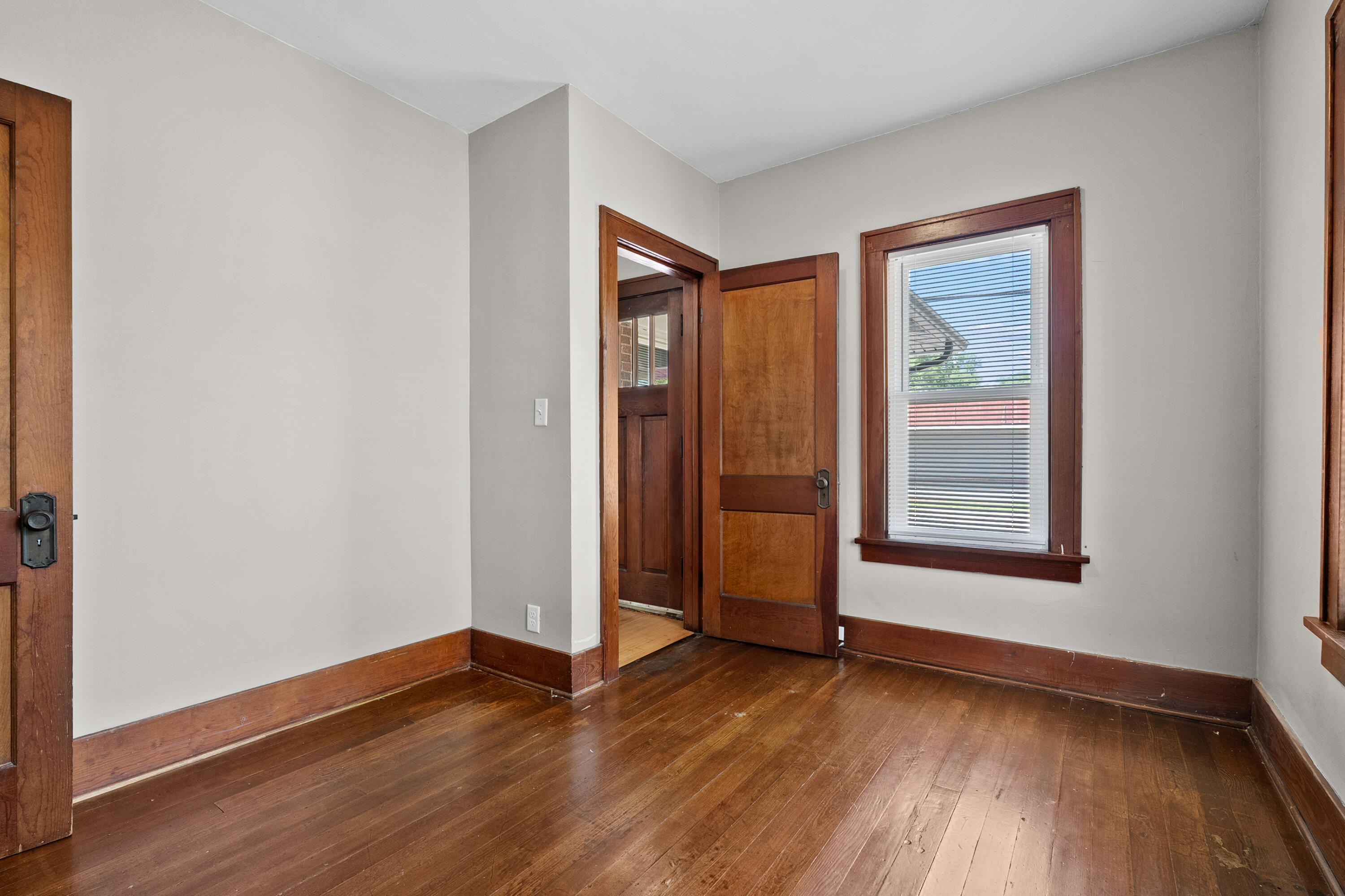 148 E Stockbridge Avenue Kalamazoo MI 49001