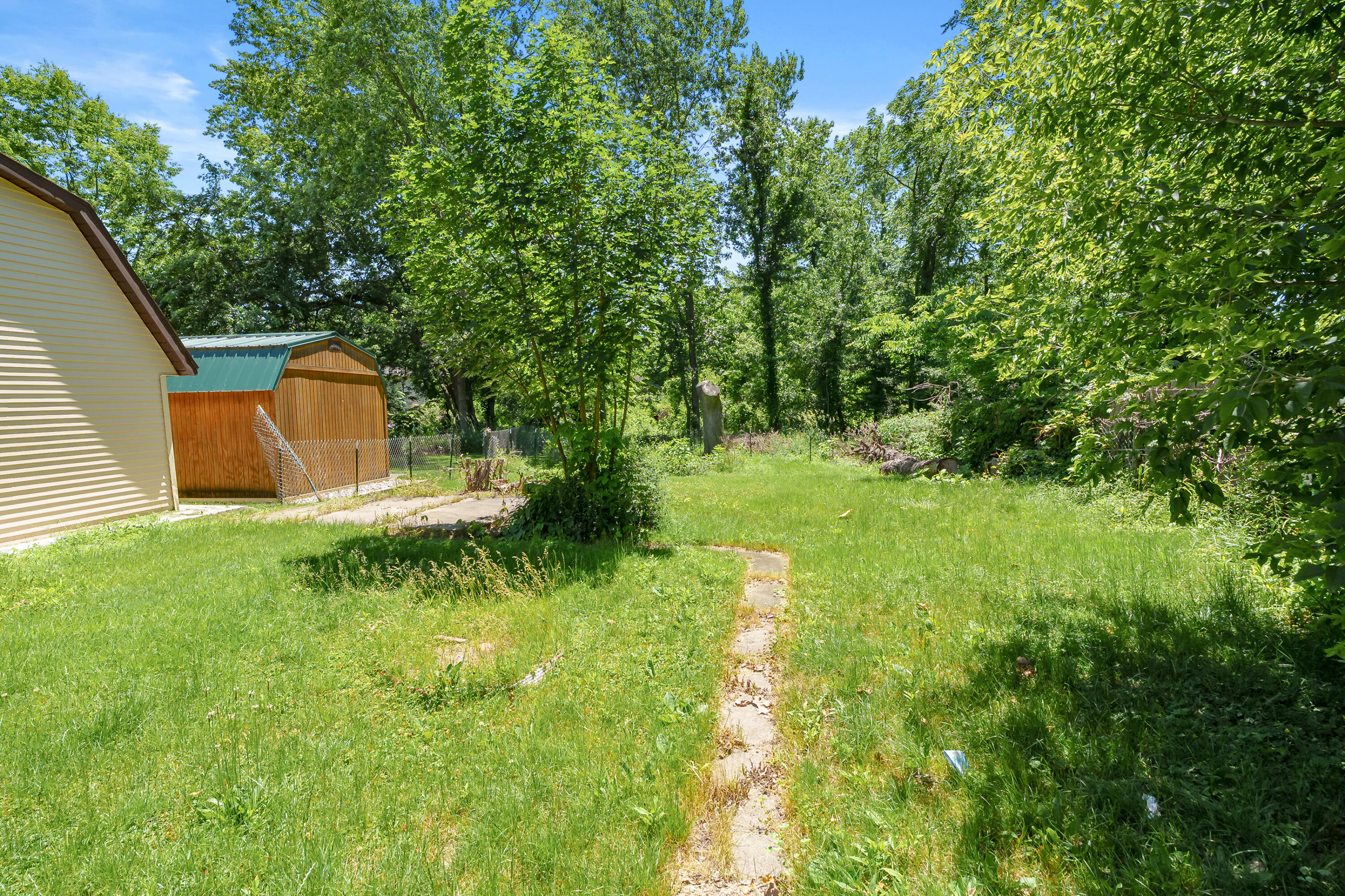148 E Stockbridge Avenue Kalamazoo MI 49001