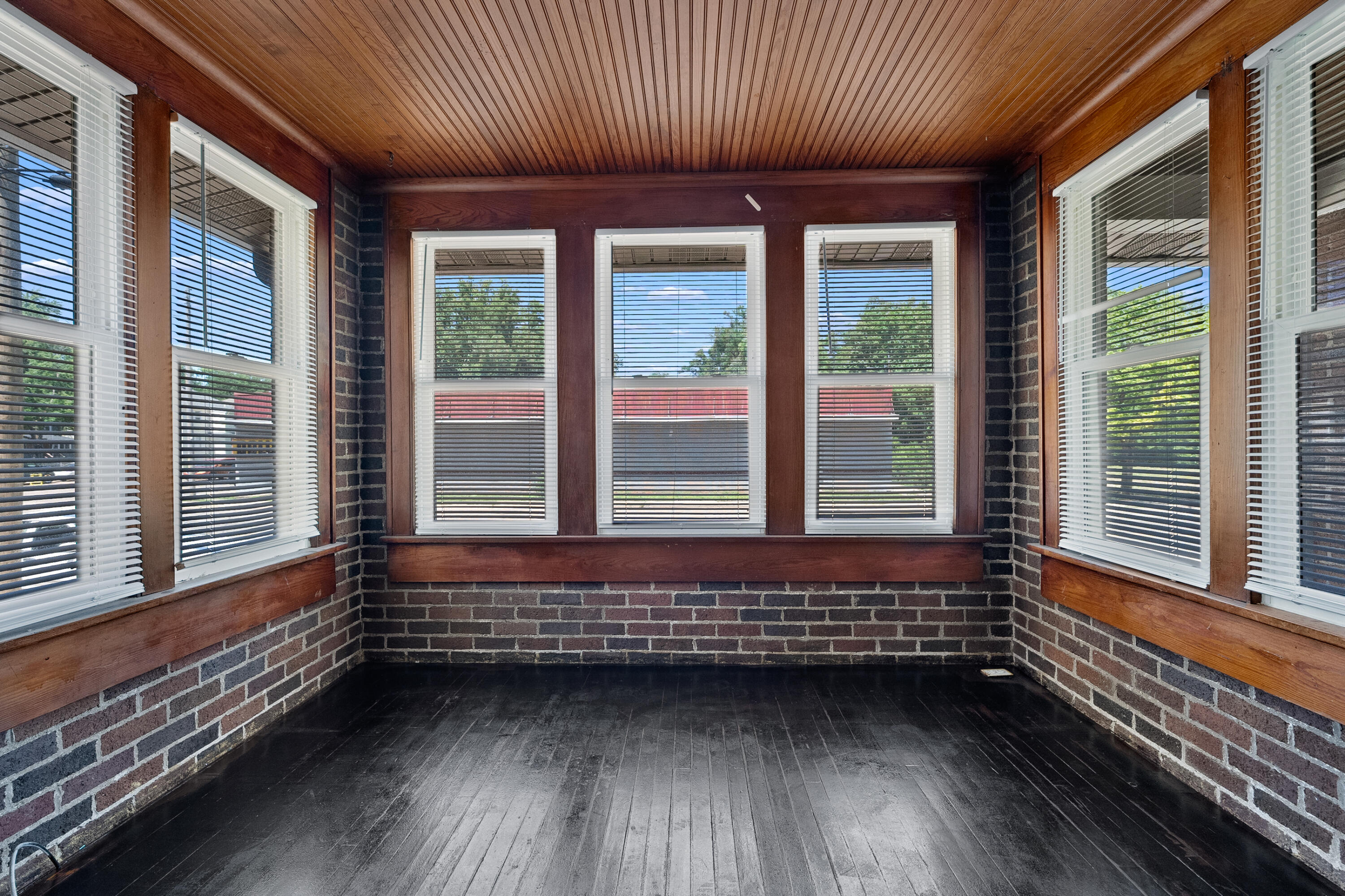 148 E Stockbridge Avenue Kalamazoo MI 49001
