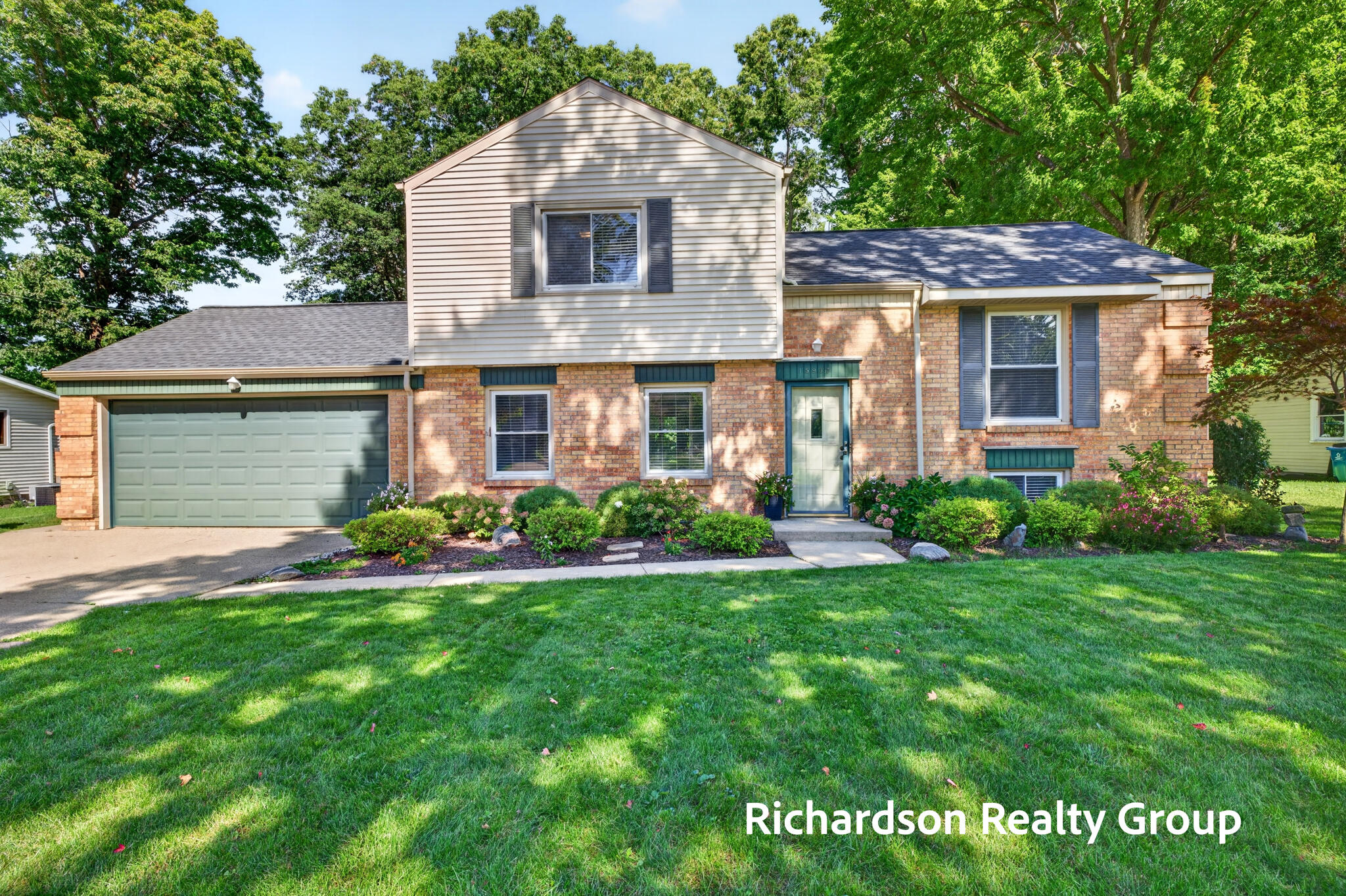 Grand Haven MI, 15937 Obrien Court