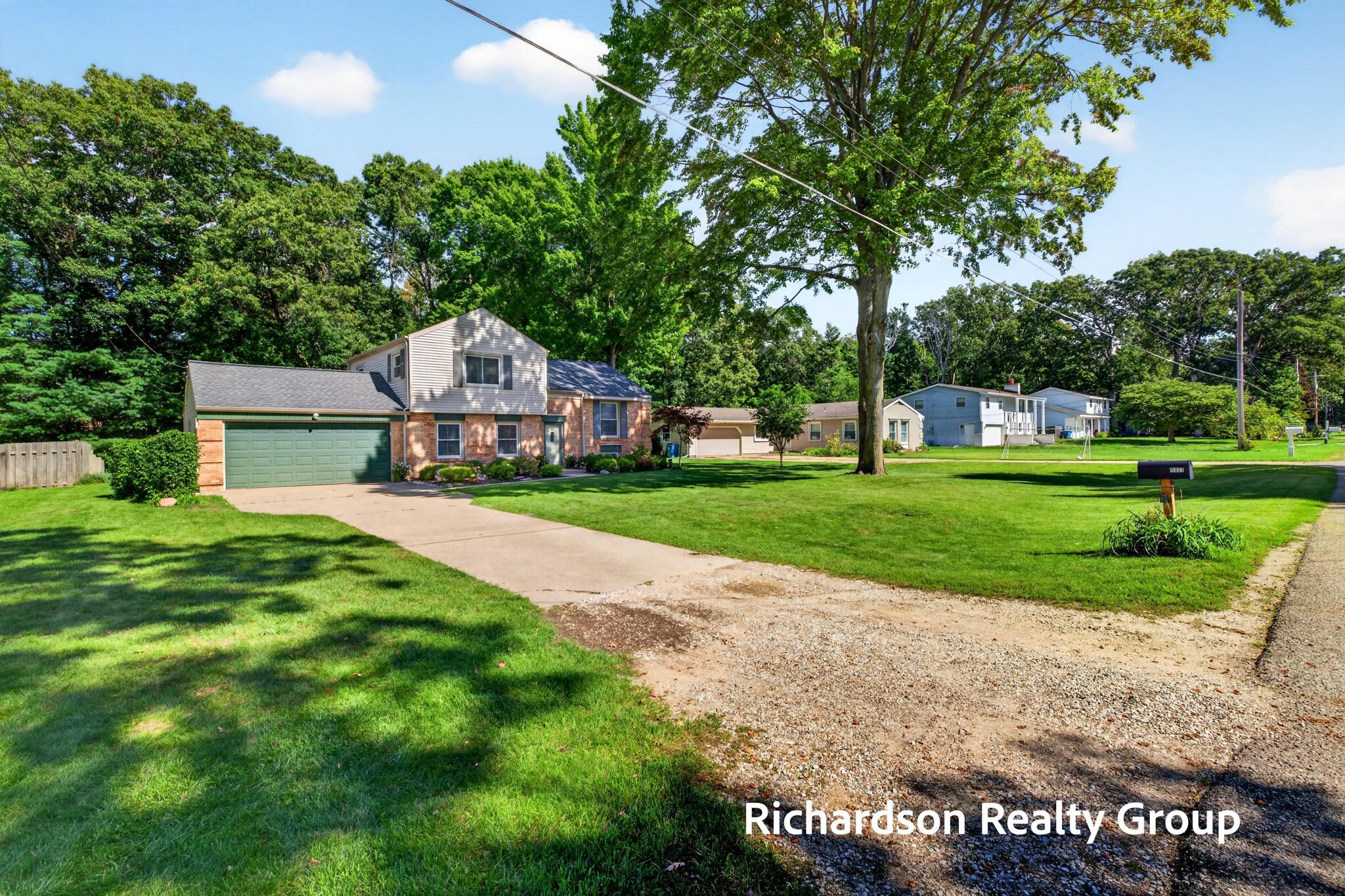 15937 Obrien Court Grand Haven MI 49417