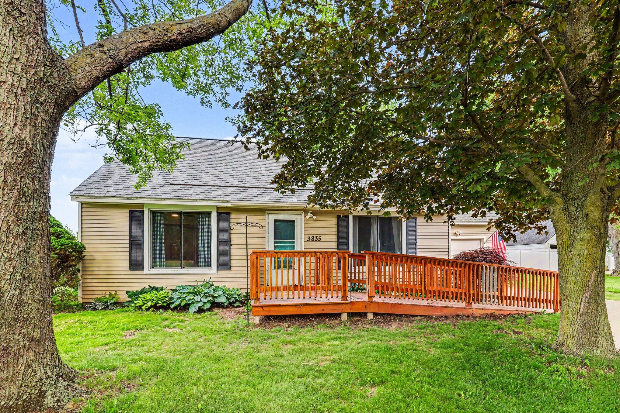 3835 96th Avenue Zeeland MI 49464