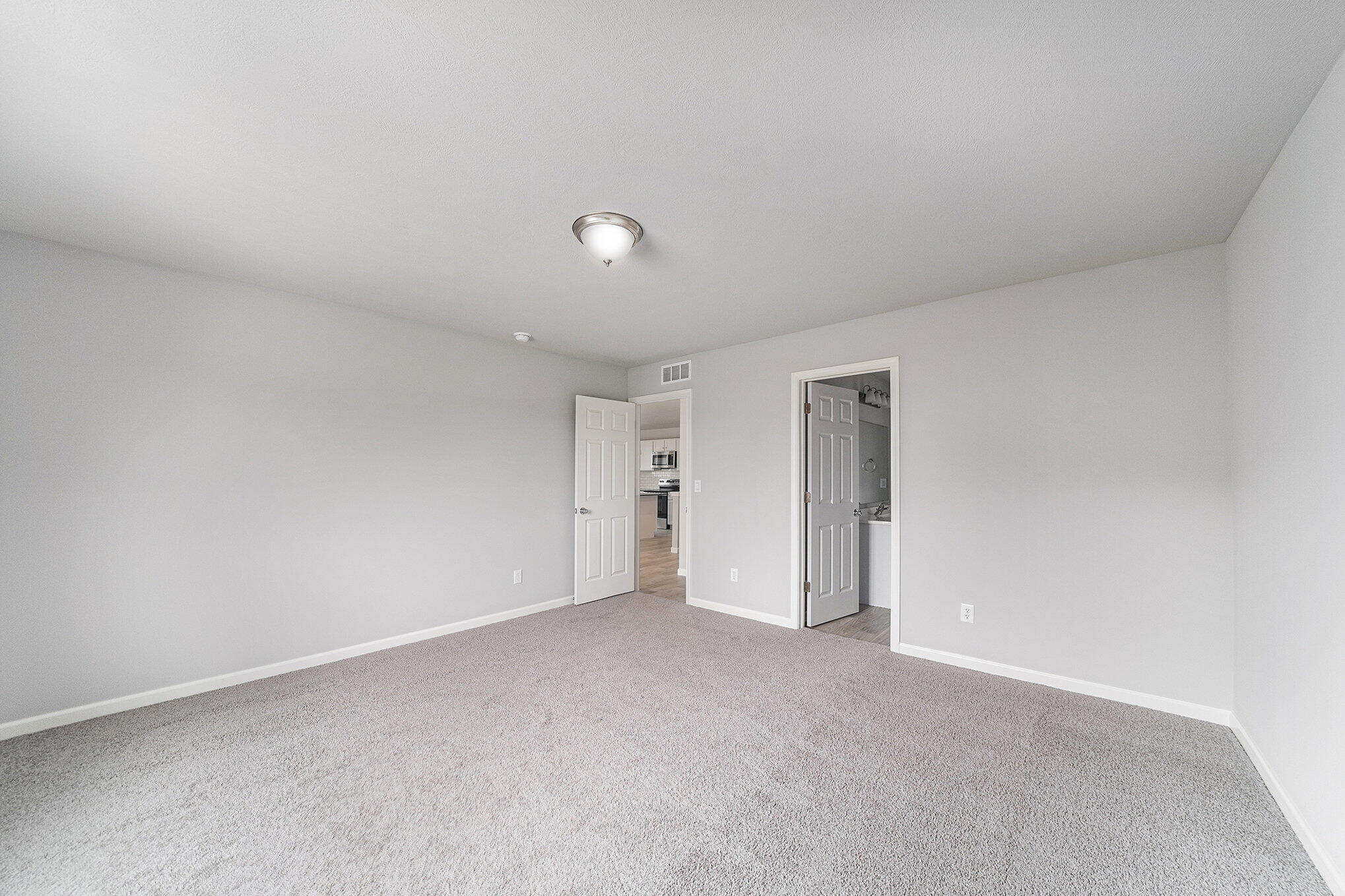 71348 Embassy Road Edwardsburg MI 49112