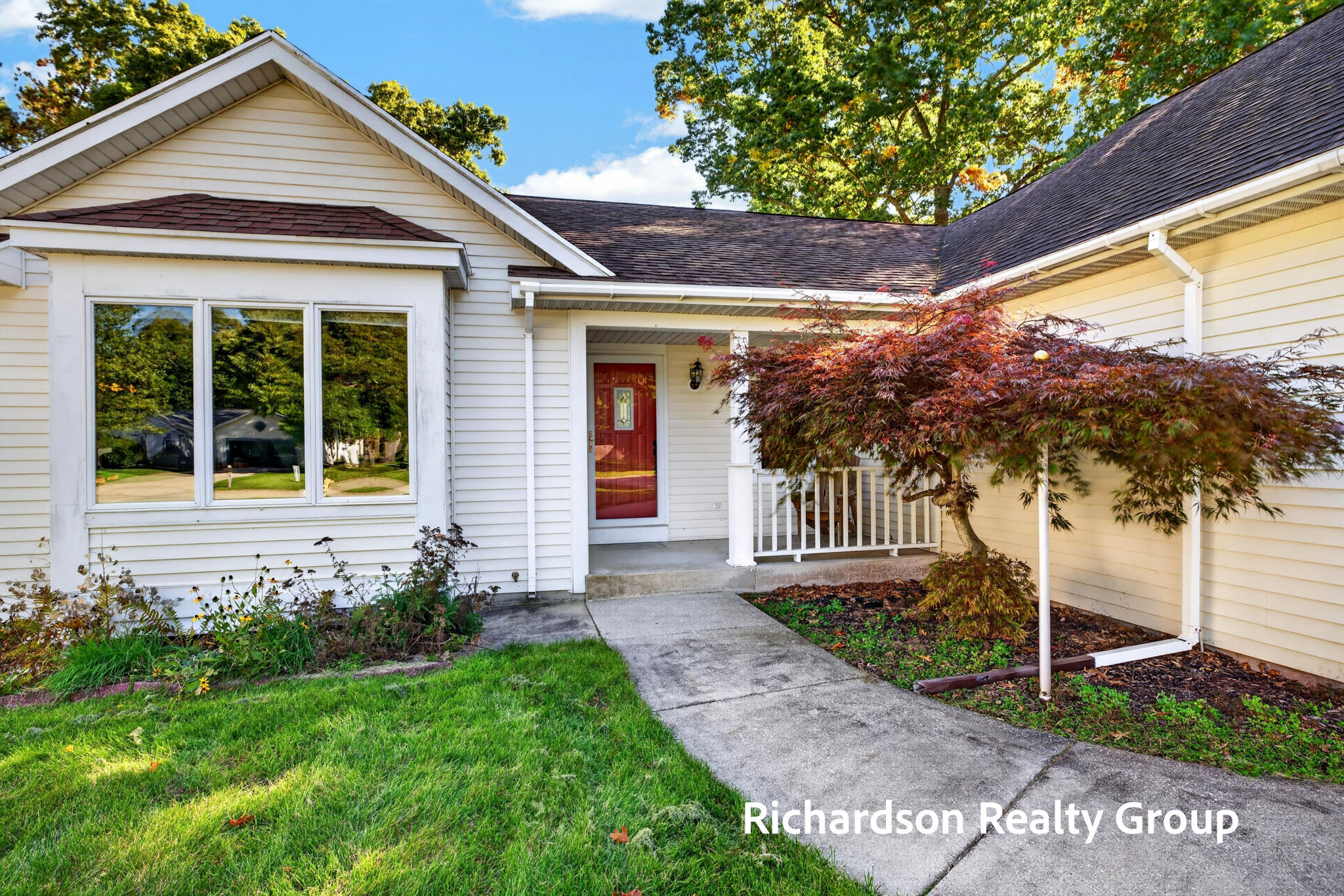 13496 Oakfield Lane Grand Haven MI 49417