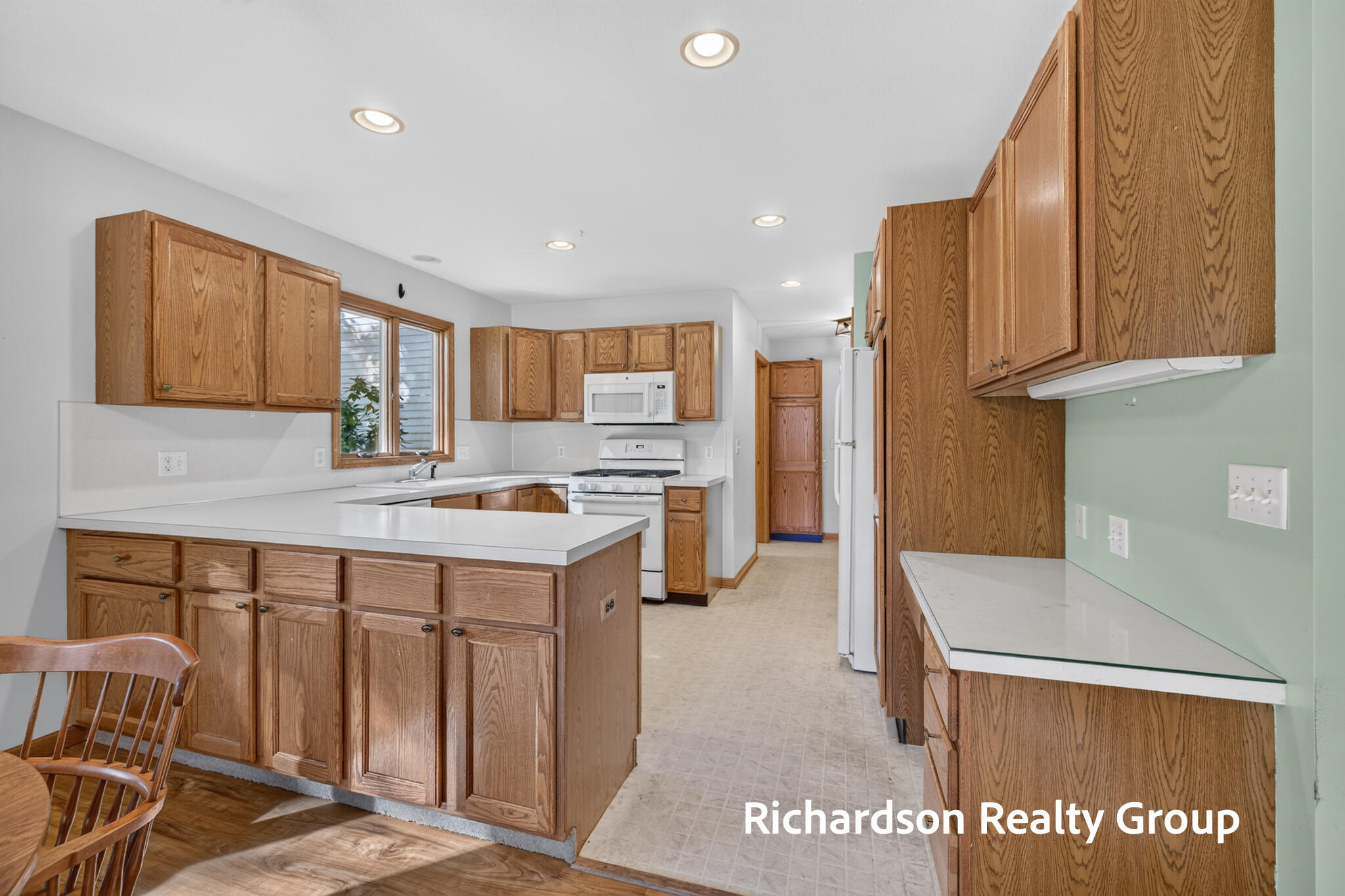 13496 Oakfield Lane Grand Haven MI 49417