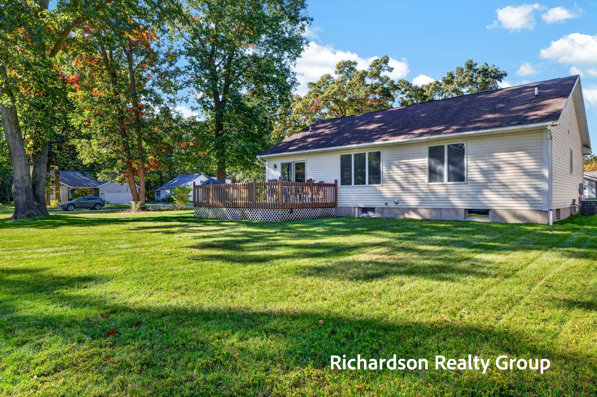 13496 Oakfield Lane Grand Haven MI 49417