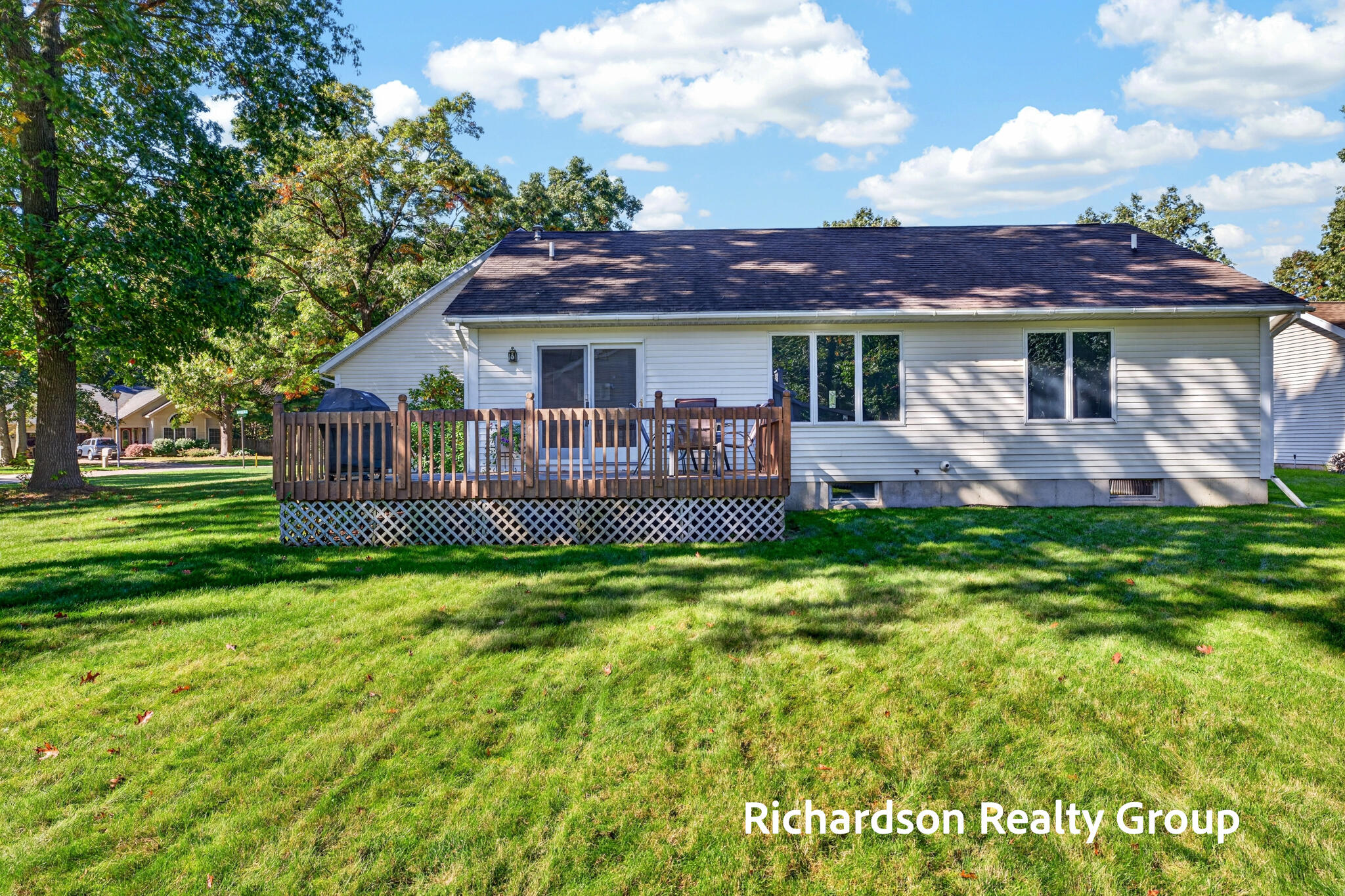 13496 Oakfield Lane Grand Haven MI 49417