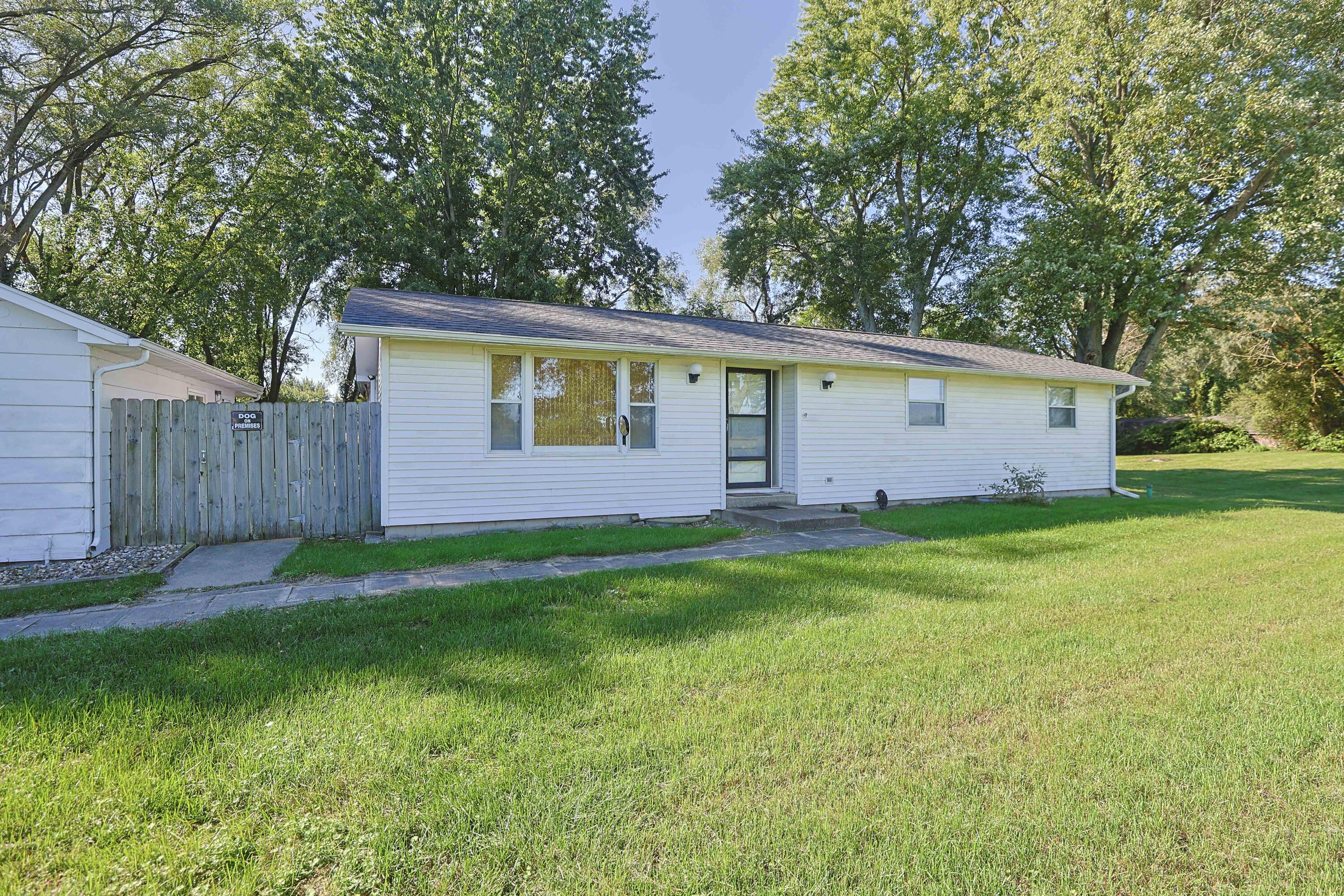 4036 E Empire Avenue Benton Harbor MI 49022