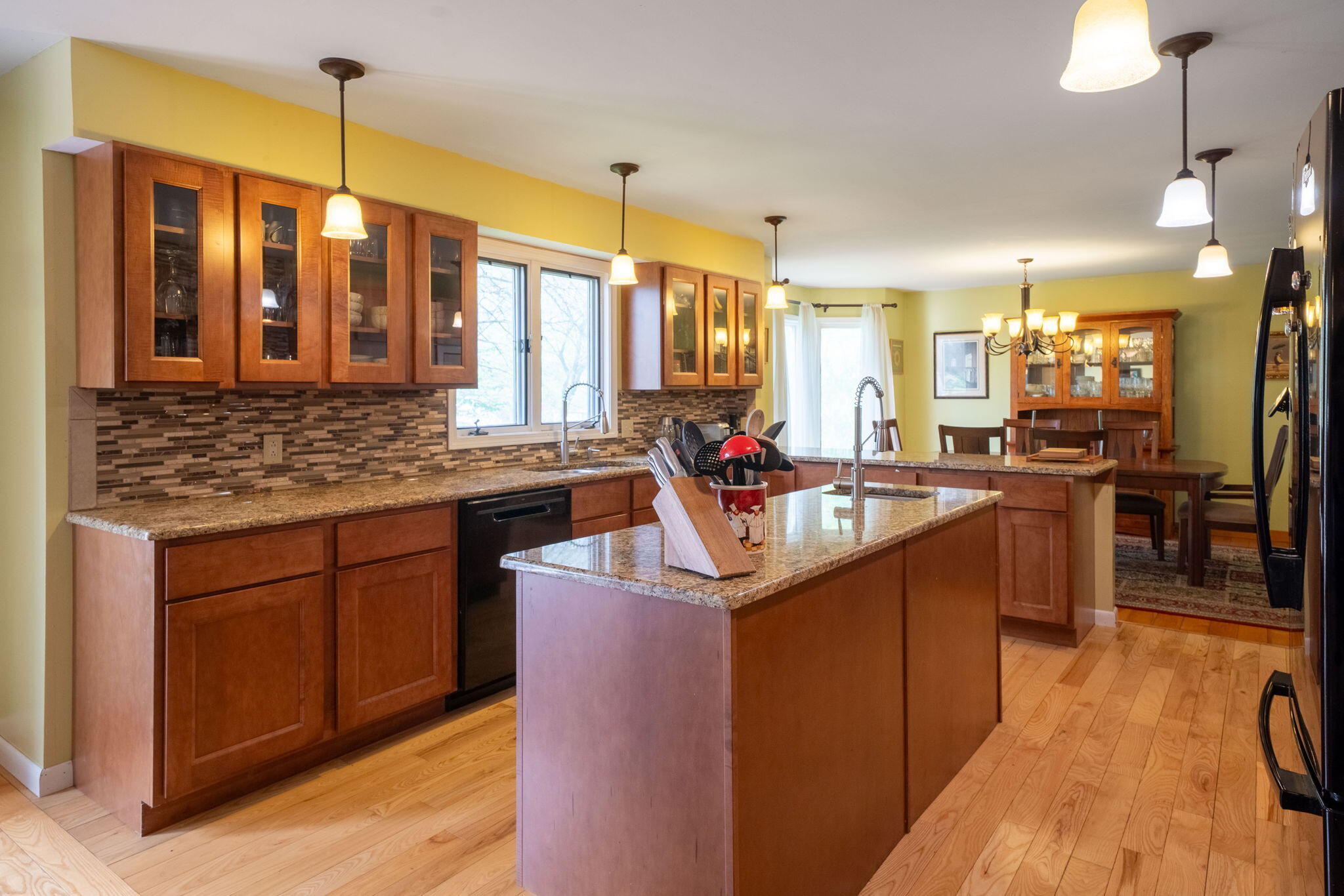 2551 Riveredge Drive SE Grand Rapids MI 49546