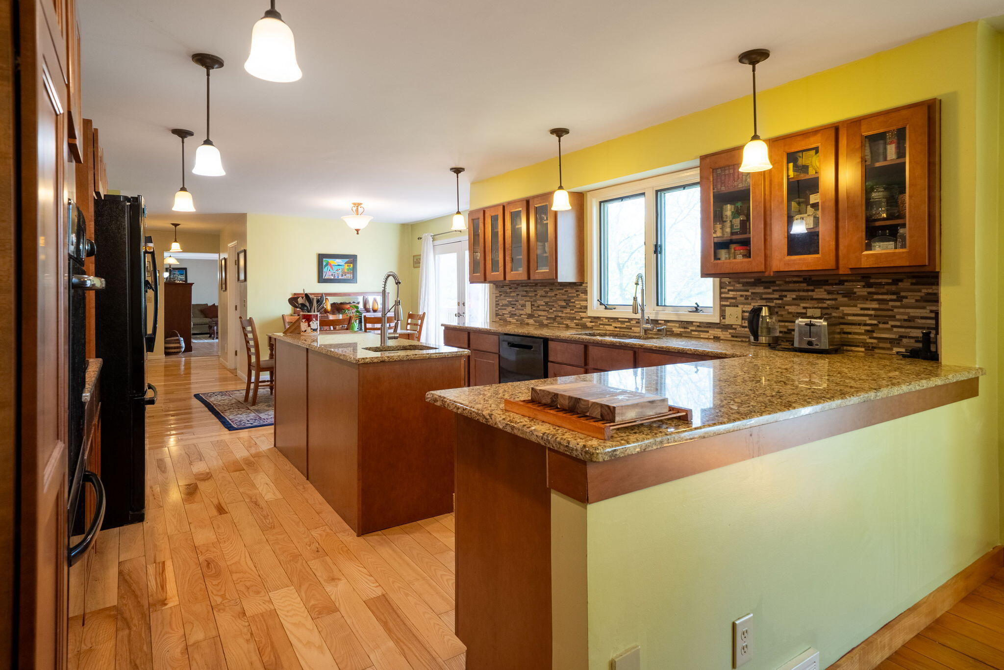 2551 Riveredge Drive SE Grand Rapids MI 49546
