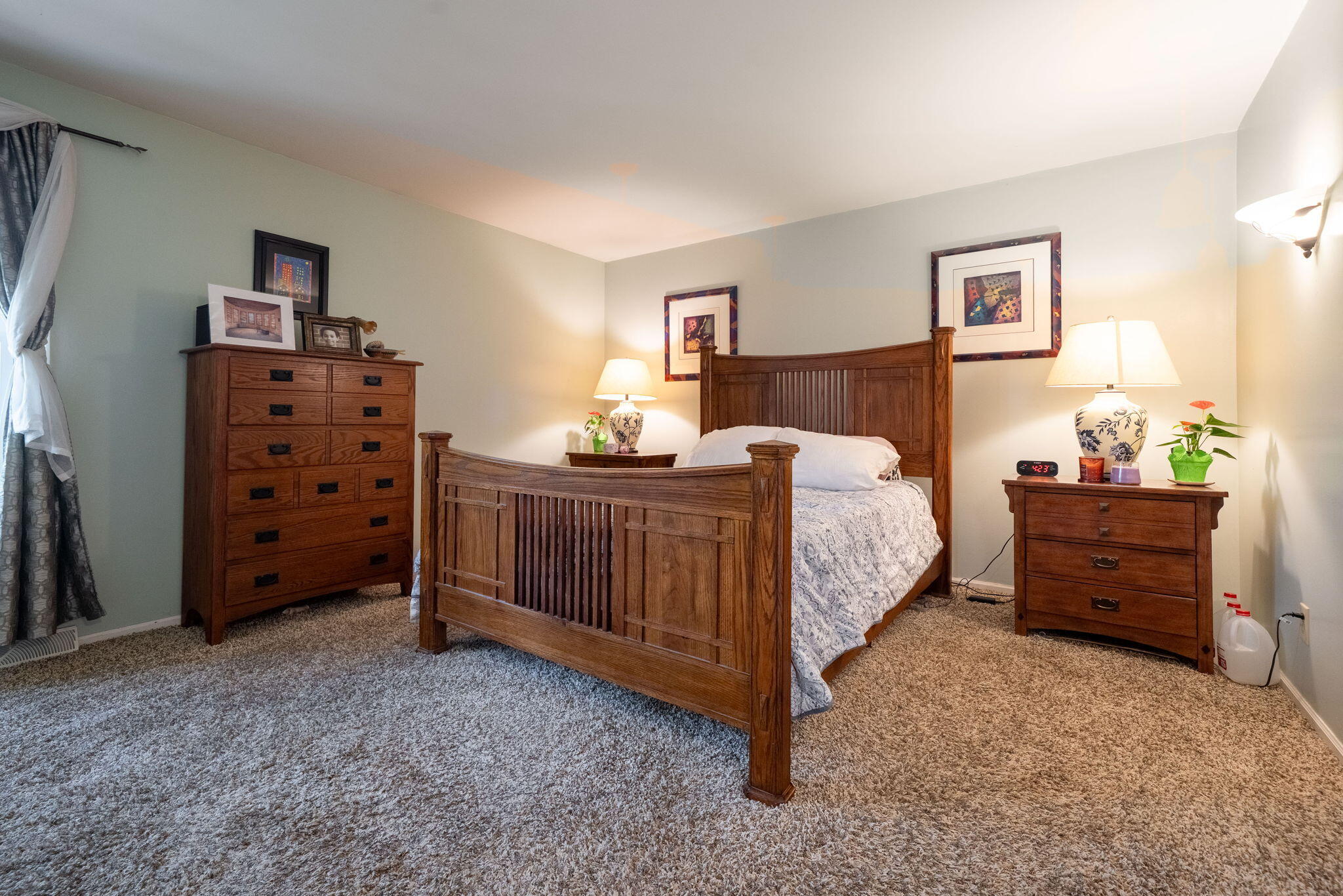 2551 Riveredge Drive SE Grand Rapids MI 49546