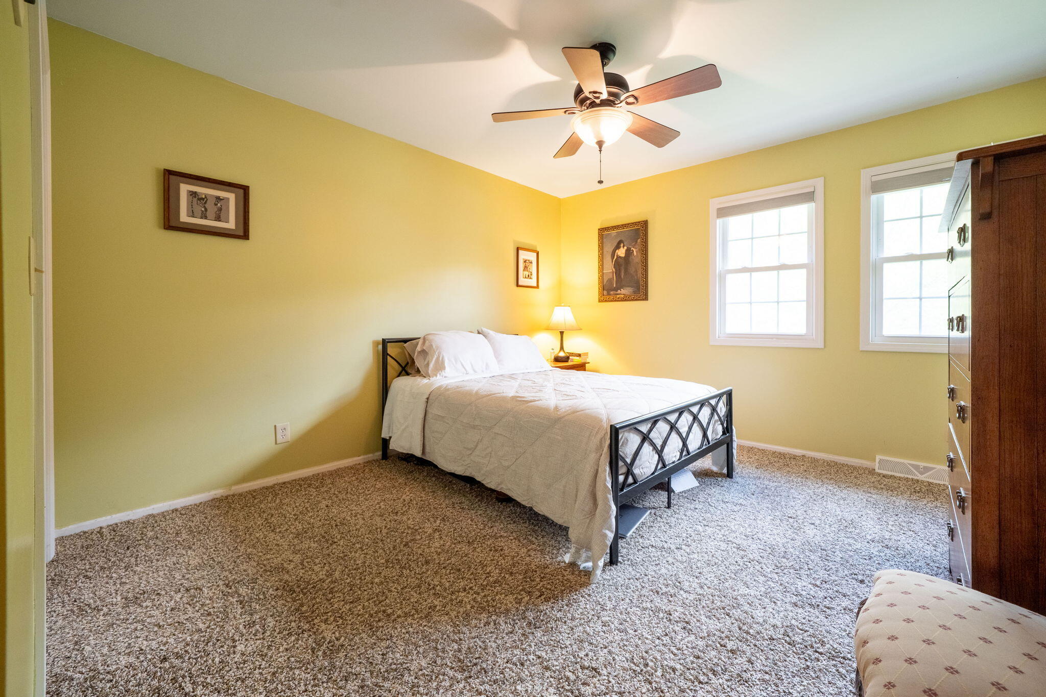 2551 Riveredge Drive SE Grand Rapids MI 49546