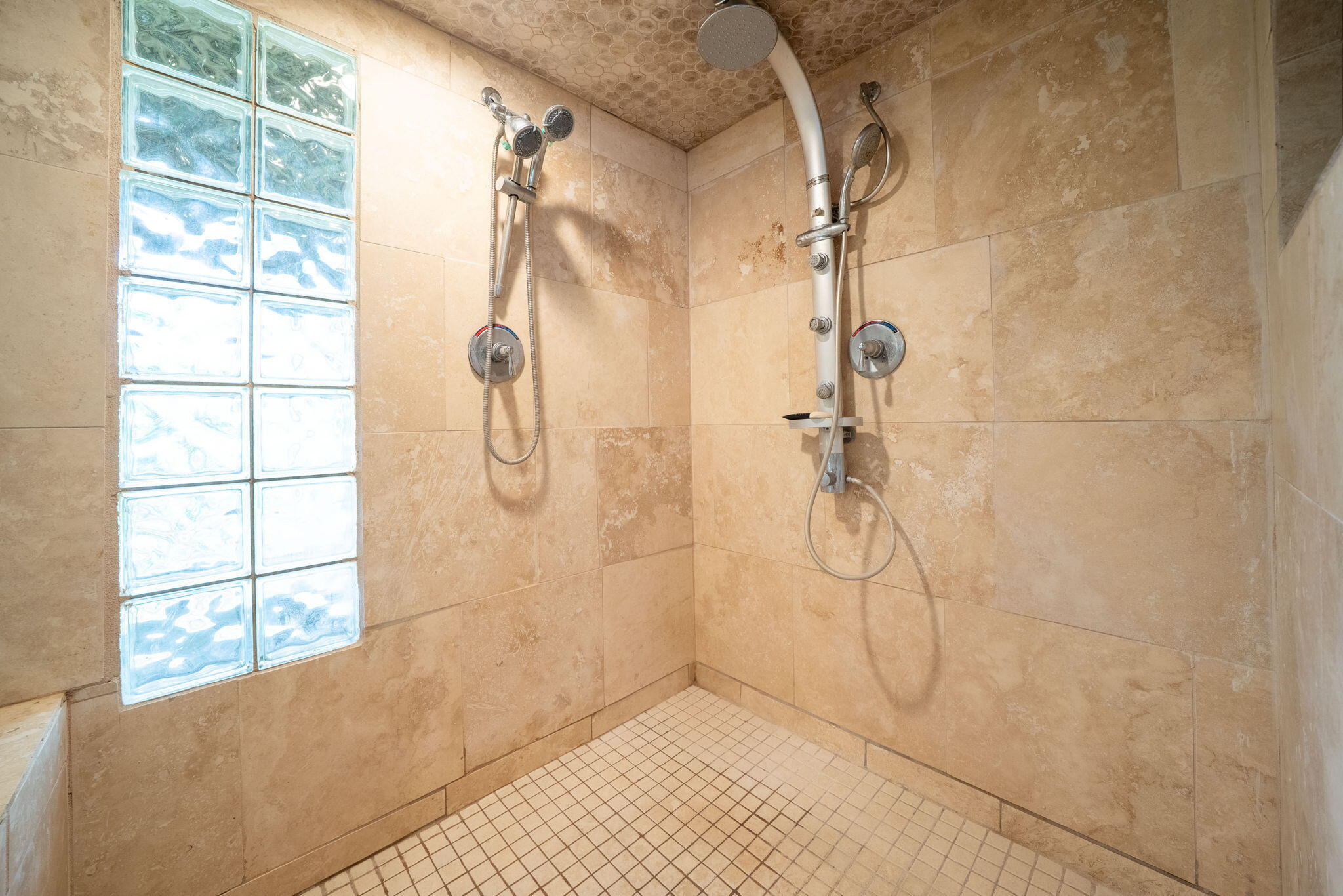 2551 Riveredge Drive SE Grand Rapids MI 49546