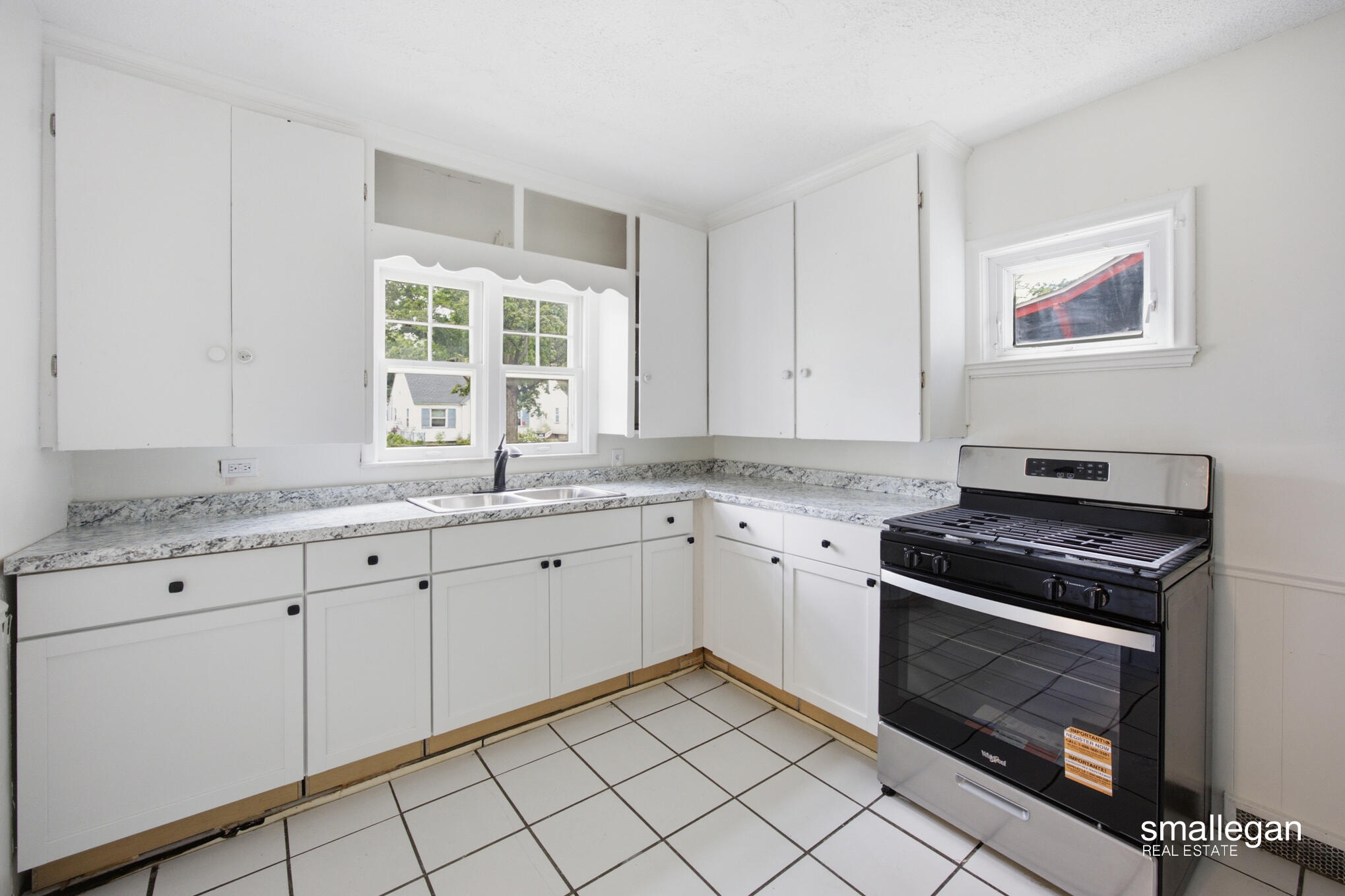 958 Ada Avenue Muskegon MI 49442