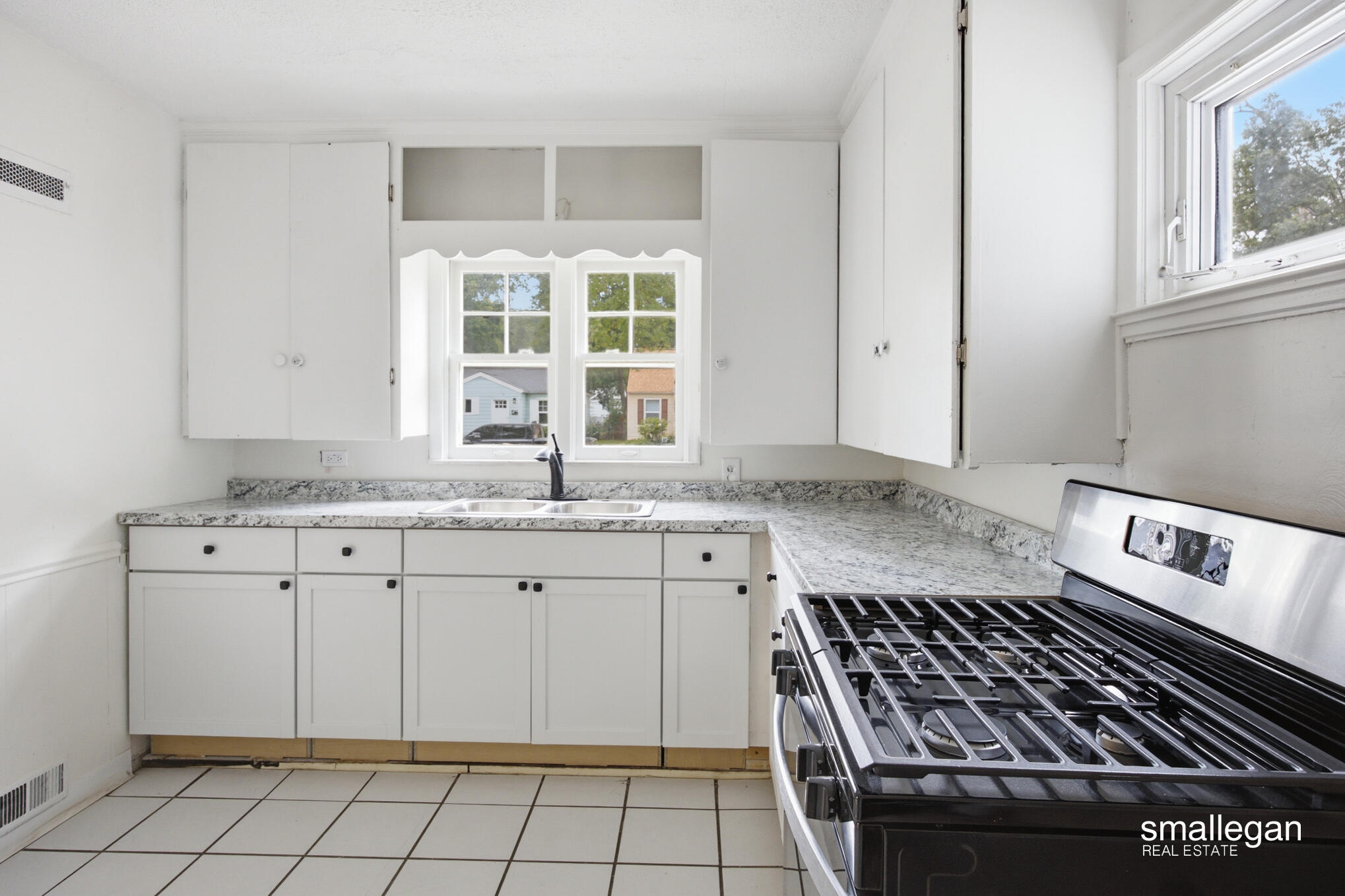 958 Ada Avenue Muskegon MI 49442
