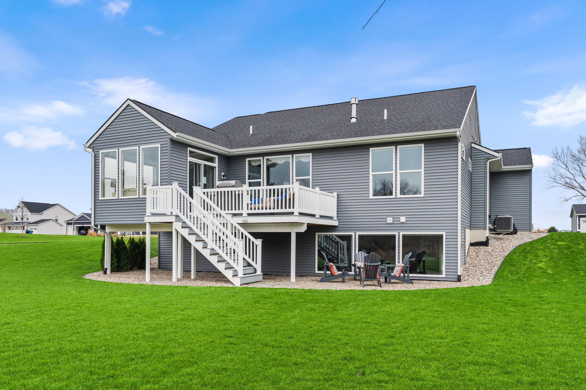 13697 Harrington Landing Holland MI 49424