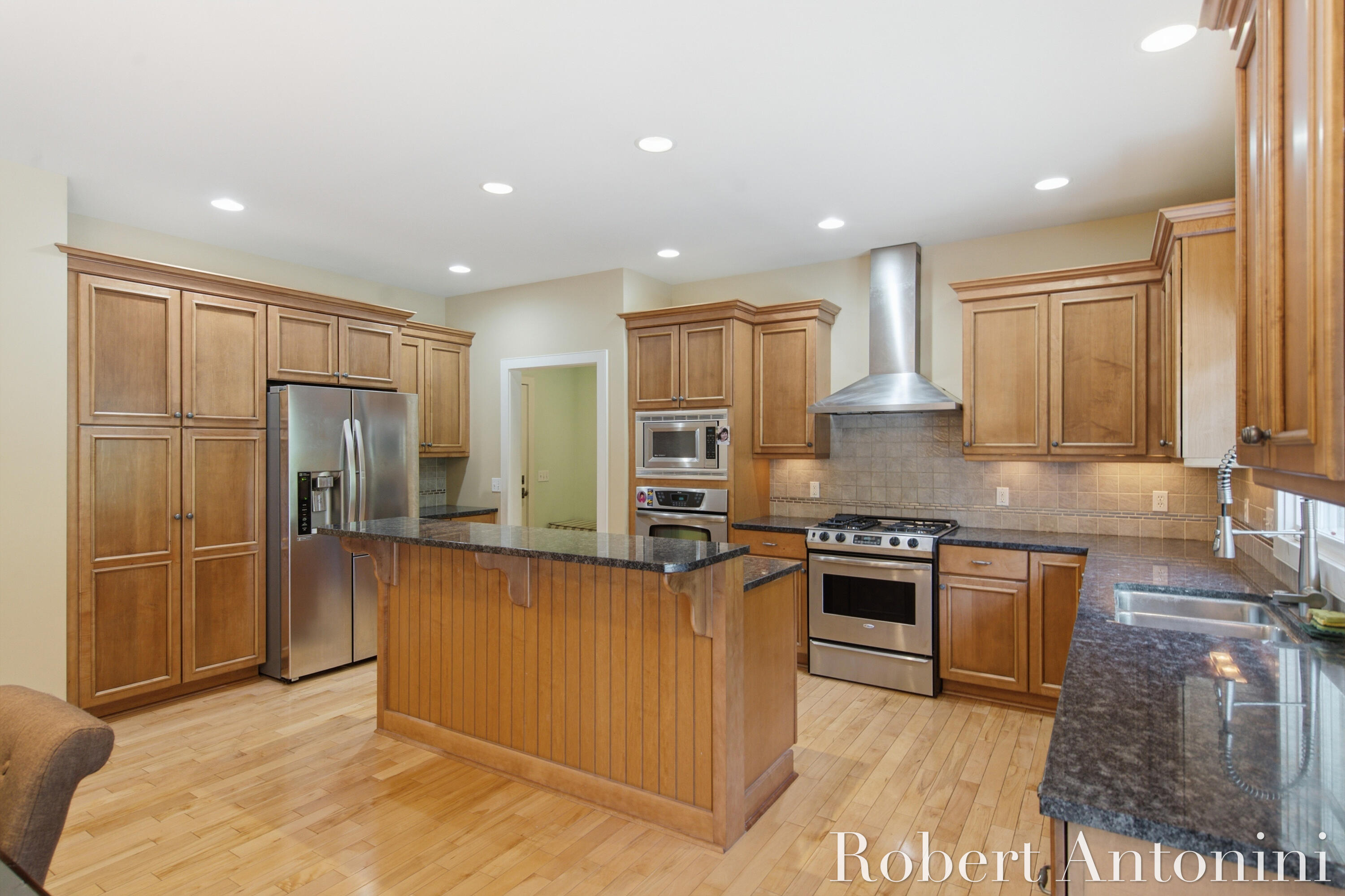2025 Pine Nook Court NE Grand Rapids MI 49525