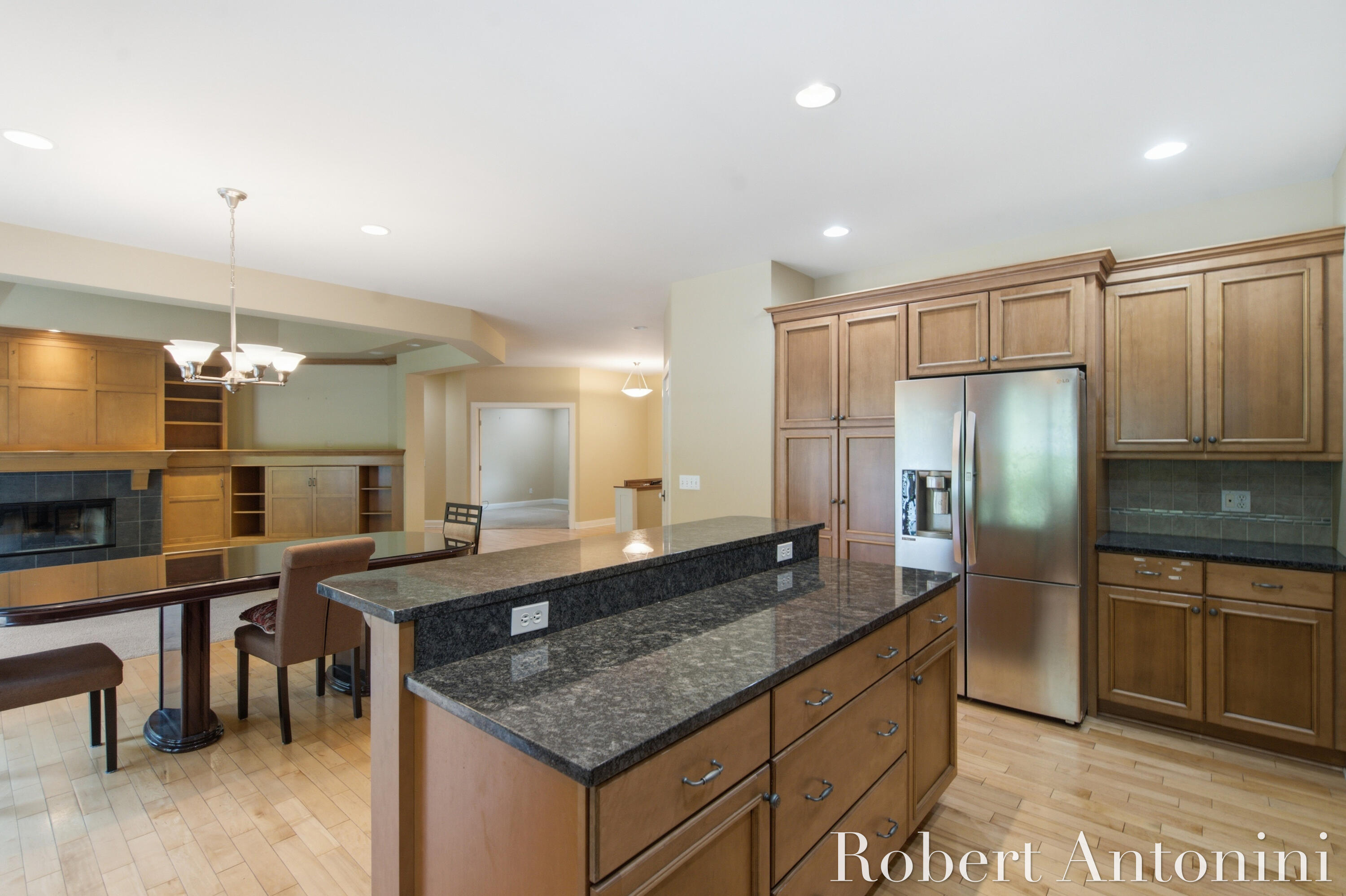 2025 Pine Nook Court NE Grand Rapids MI 49525