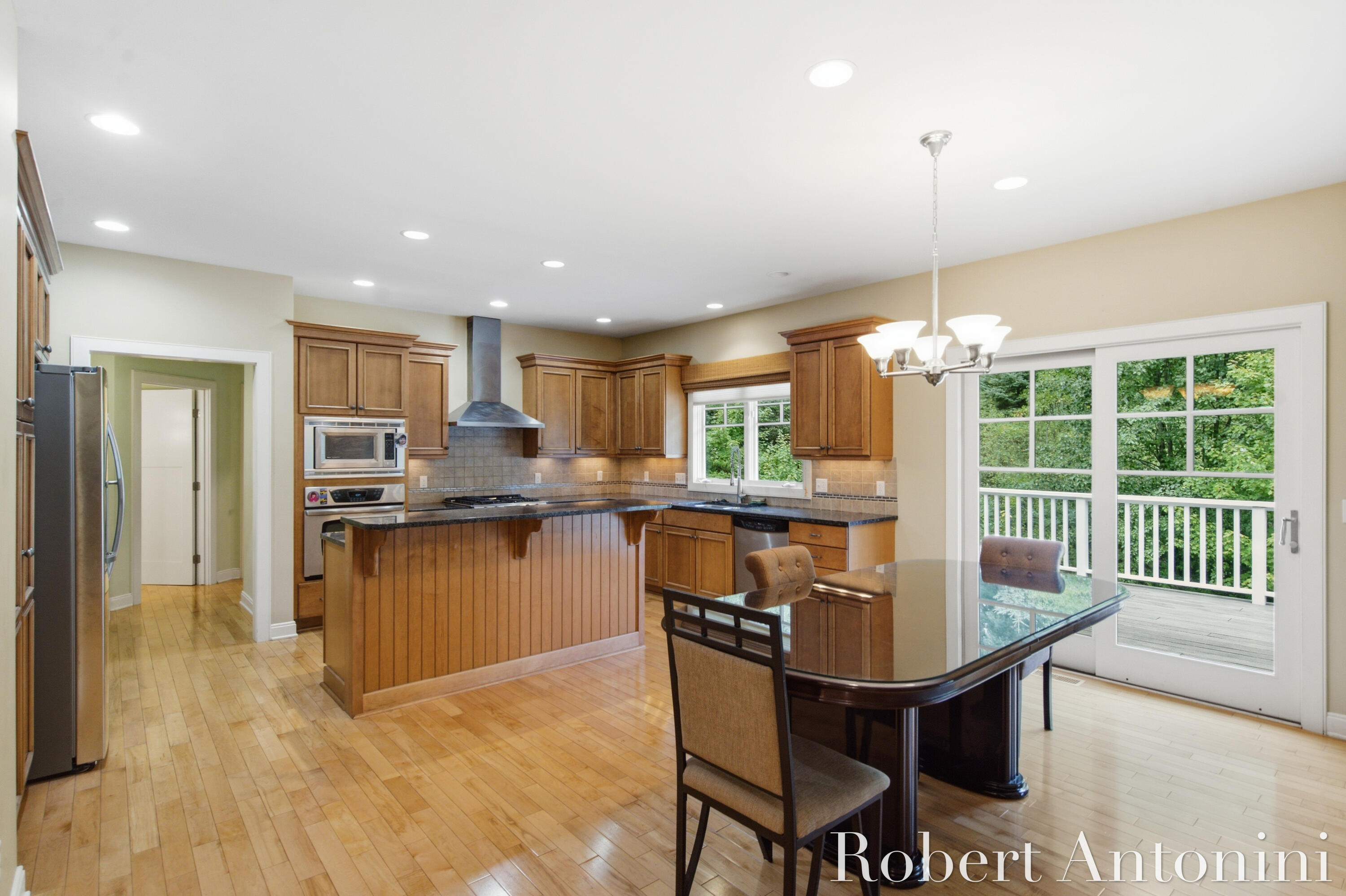 2025 Pine Nook Court NE Grand Rapids MI 49525