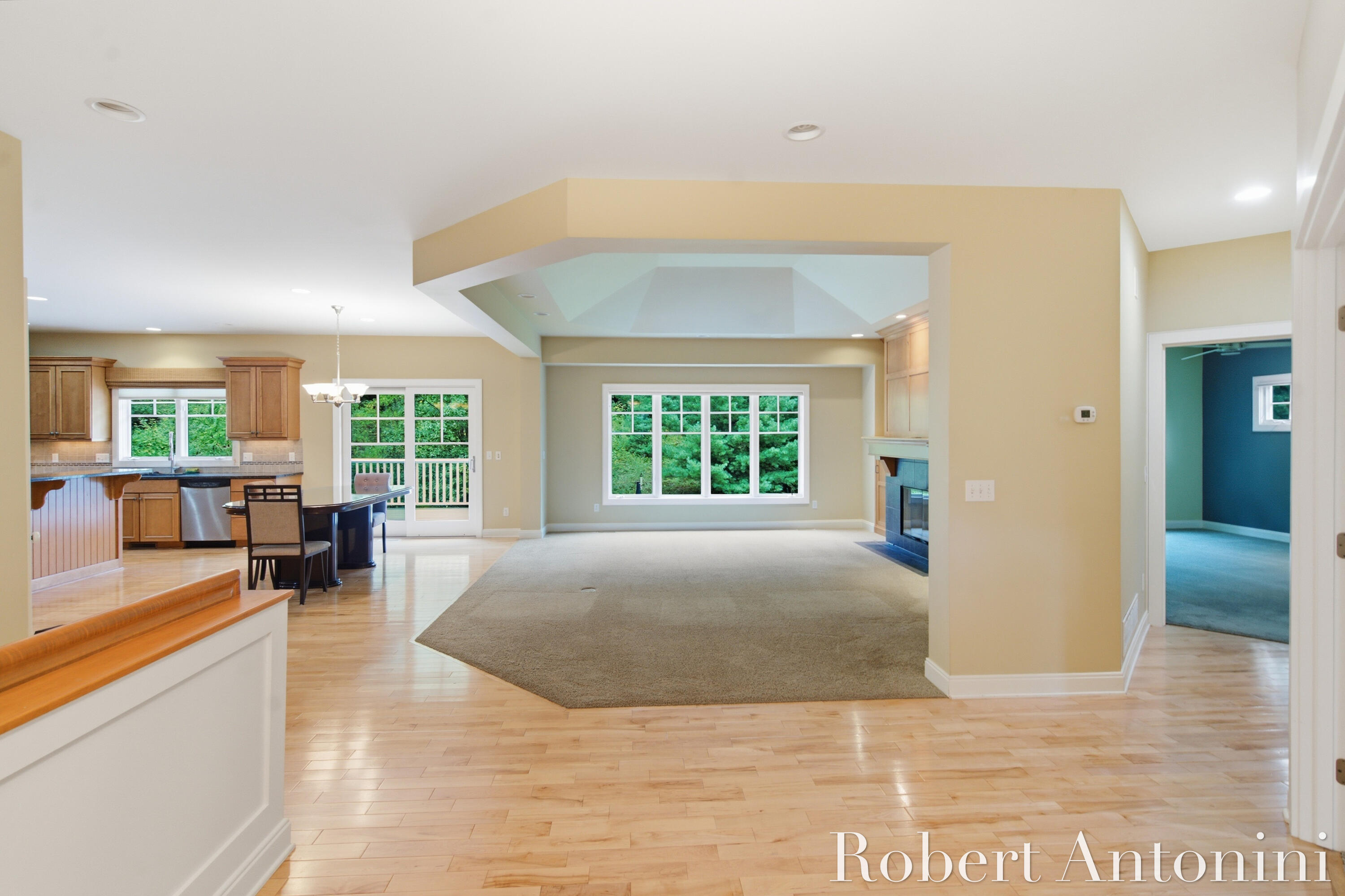 2025 Pine Nook Court NE Grand Rapids MI 49525