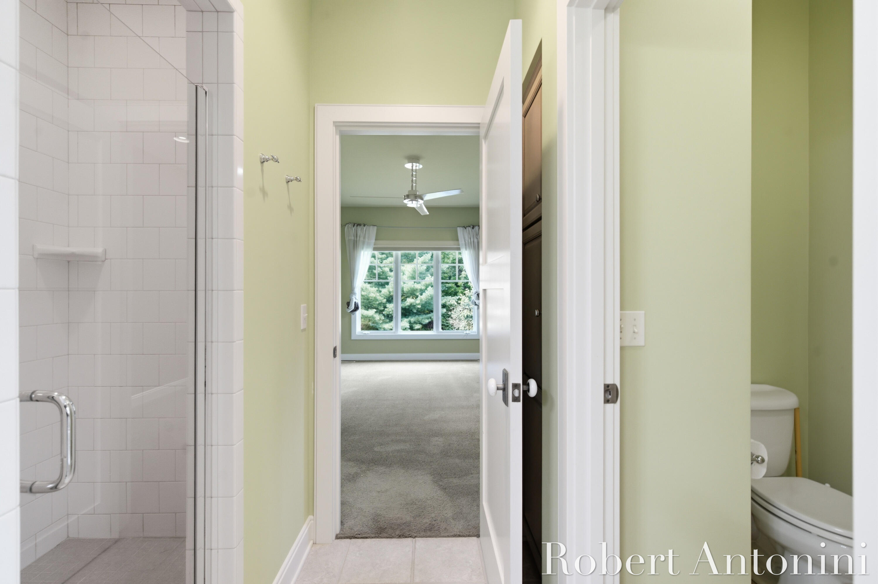 2025 Pine Nook Court NE Grand Rapids MI 49525