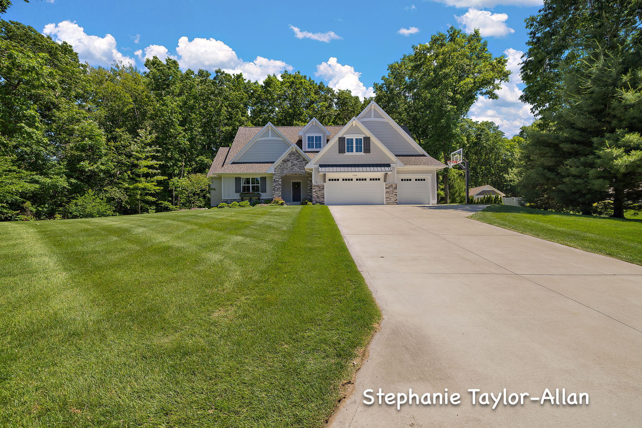 17056 Legacy Drive West Olive MI 49460