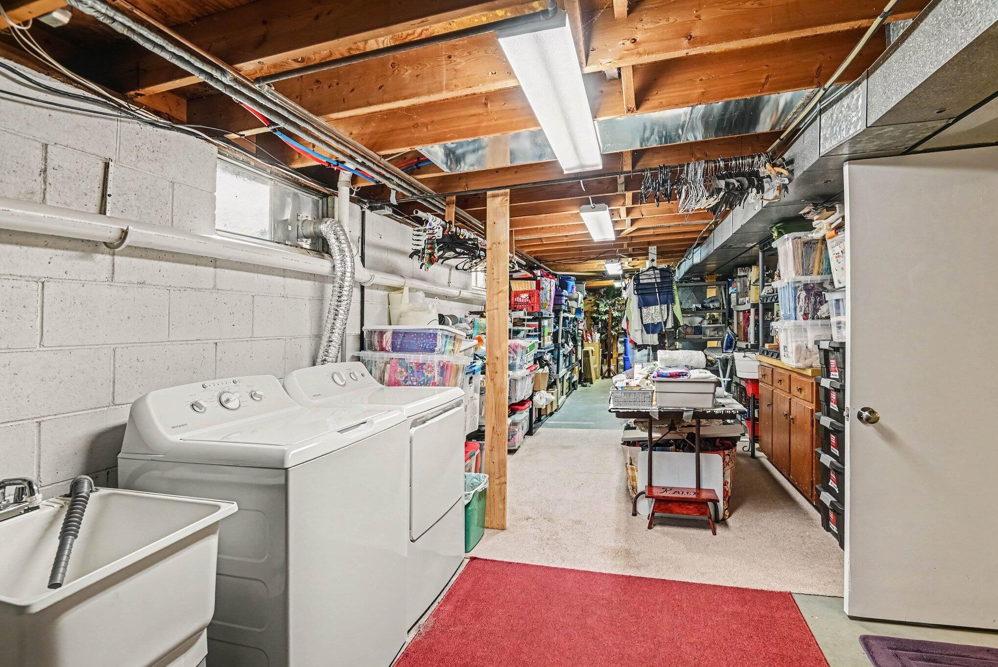 1616 Pinta Drive Holland MI 49424