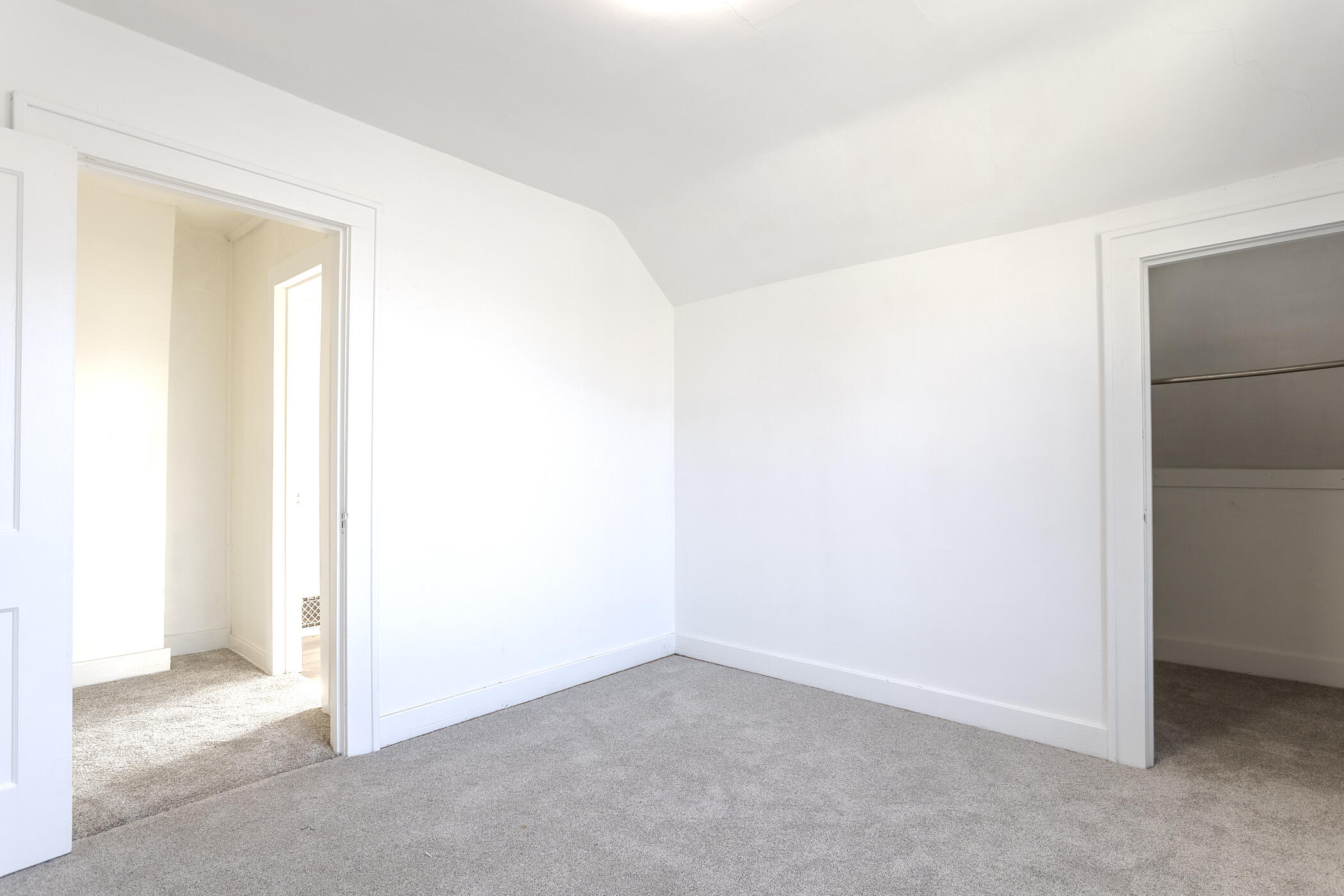 307 Ridgewood Street SE Grand Rapids MI 49548