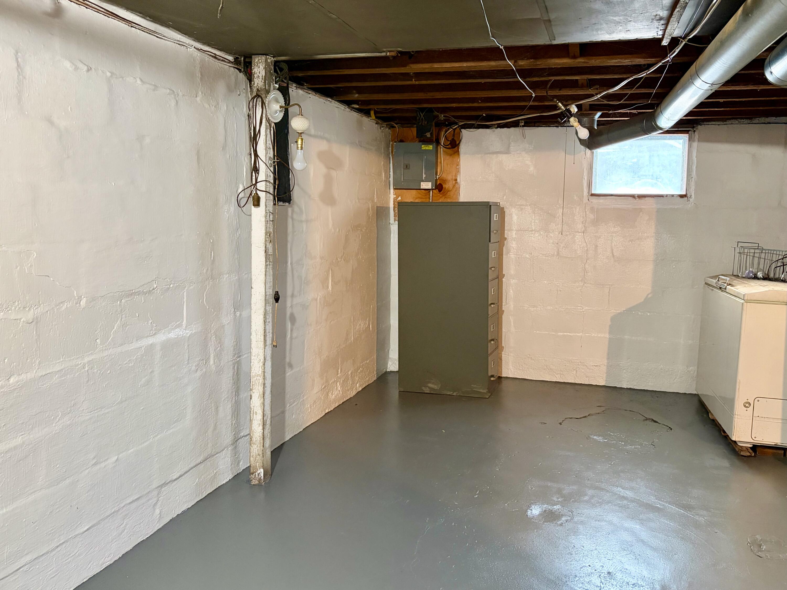 307 Ridgewood Street SE Grand Rapids MI 49548