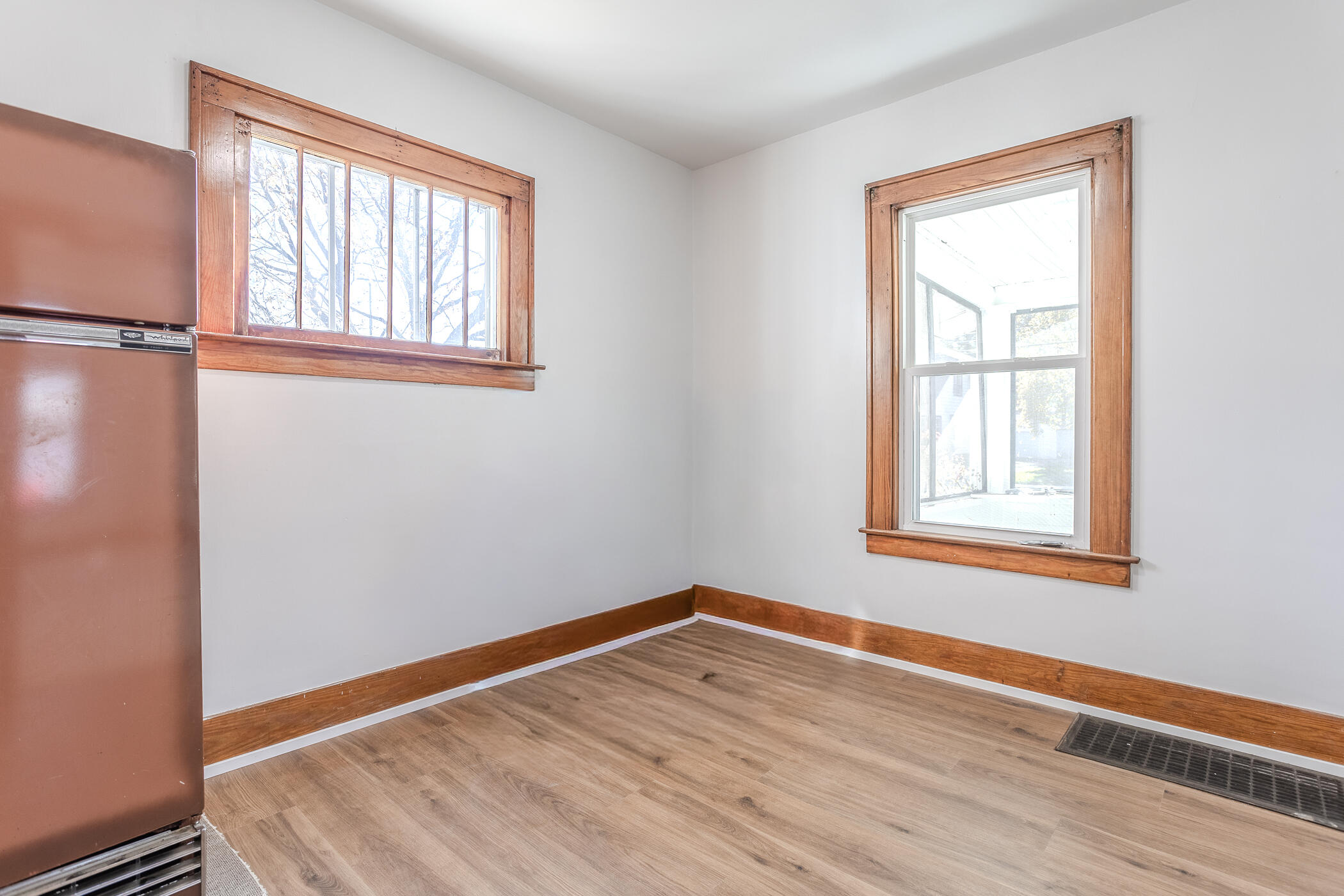 307 Ridgewood Street SE Grand Rapids MI 49548
