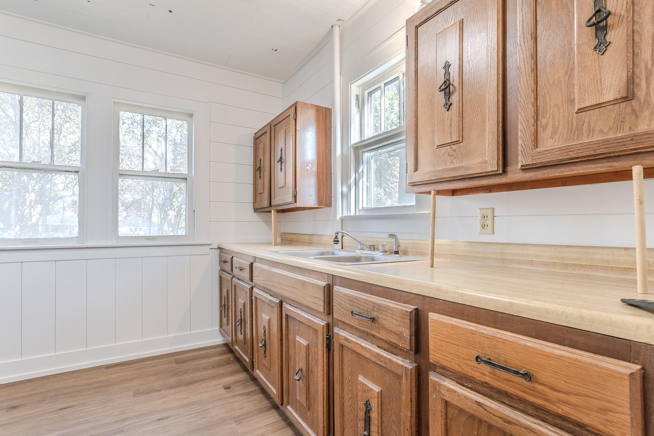 307 Ridgewood Street SE Grand Rapids MI 49548